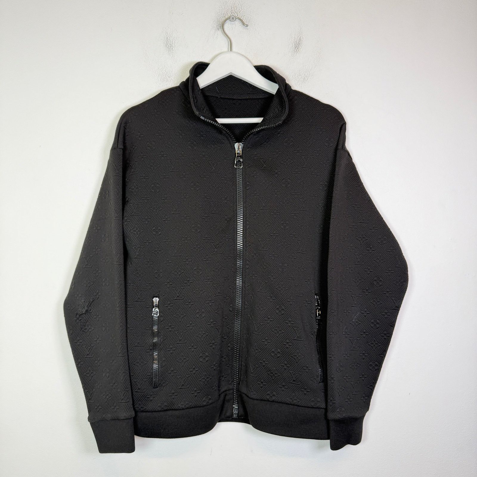 Louis Vuitton Louis Vuitton Monogram Embossed Zip-Up Jacket Size US S / EU 44-46 / 1 - 1 Thumbnail