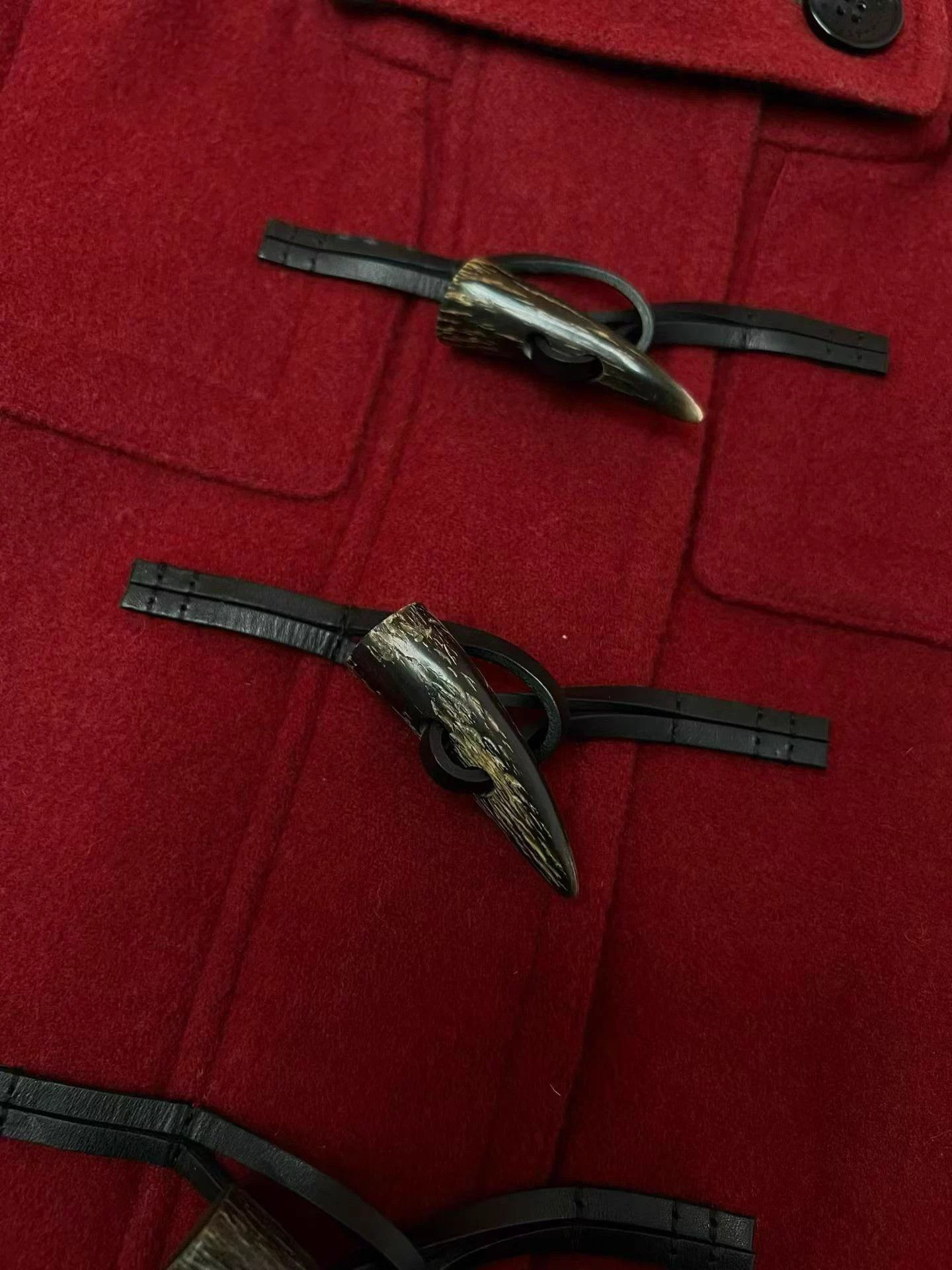 Burberry Burberry New Year Red Wool Coat 40 Mint Horn Buttons Size M / US 6-8 / IT 42-44 - 5 Thumbnail