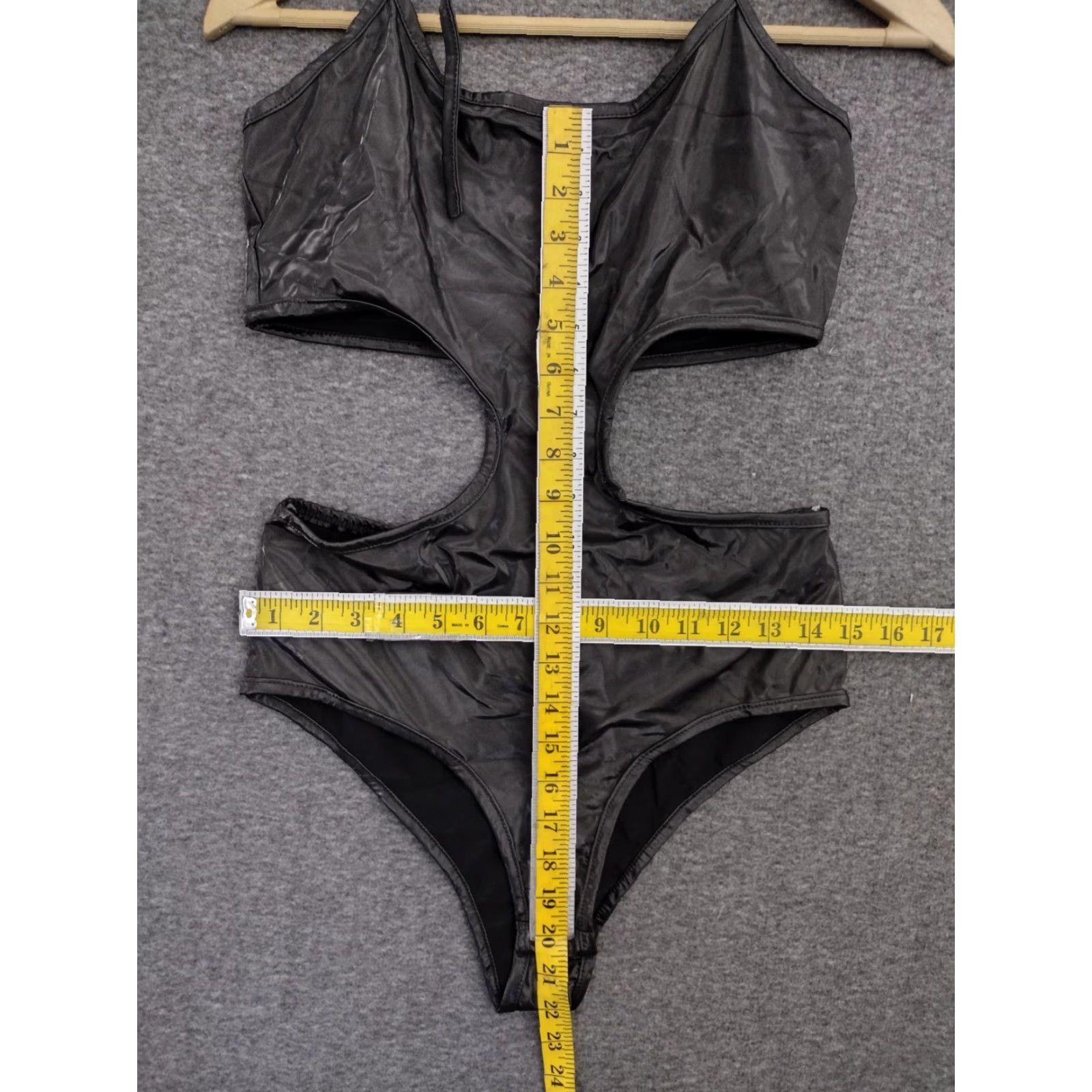 Vintage Codigo Women's One Piece Swimsuit Black Faux Leather Cut Out Sides Size M Size ONE SIZE - 4 Thumbnail
