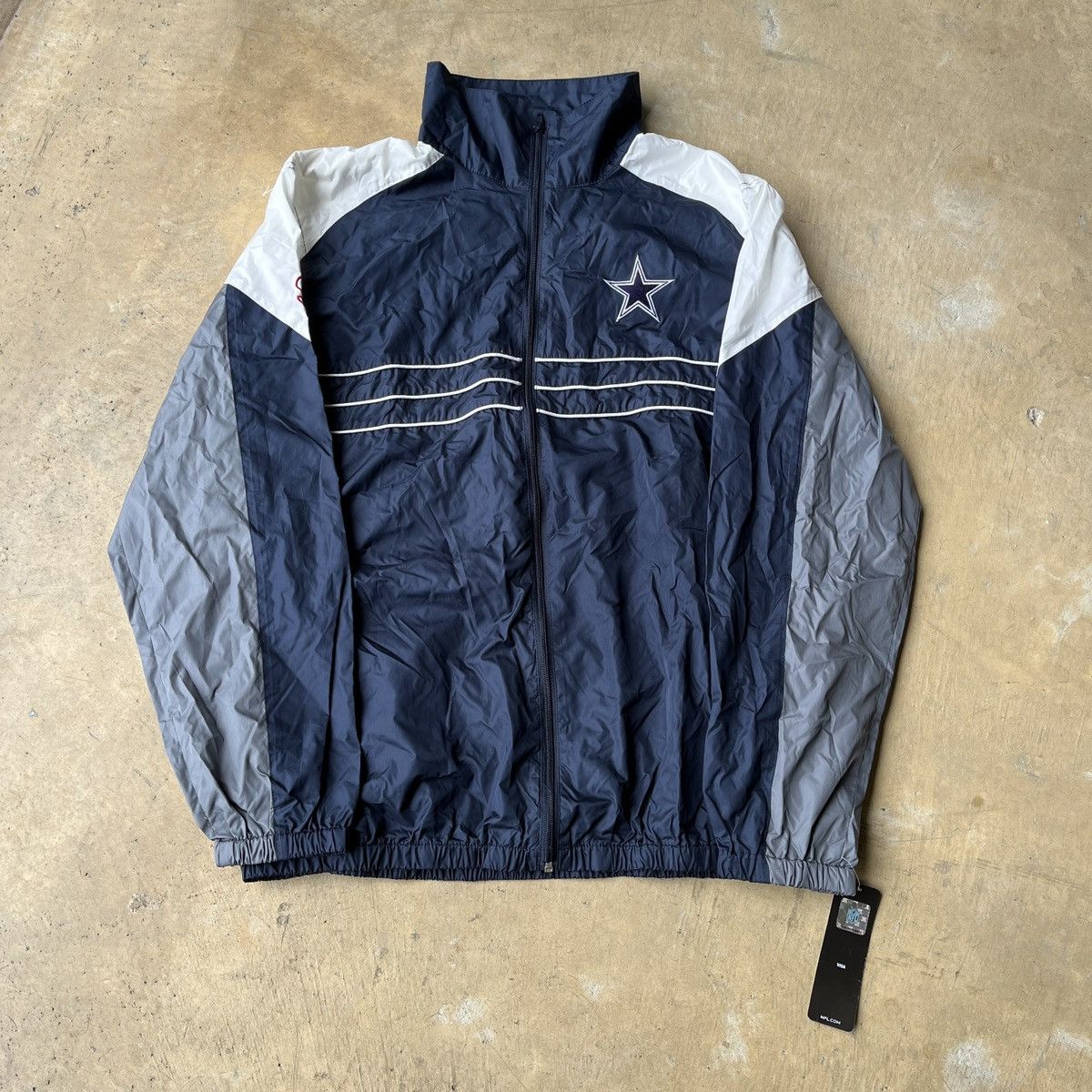 Deadstock Dallas Cowboys Windbreaker (unisex)