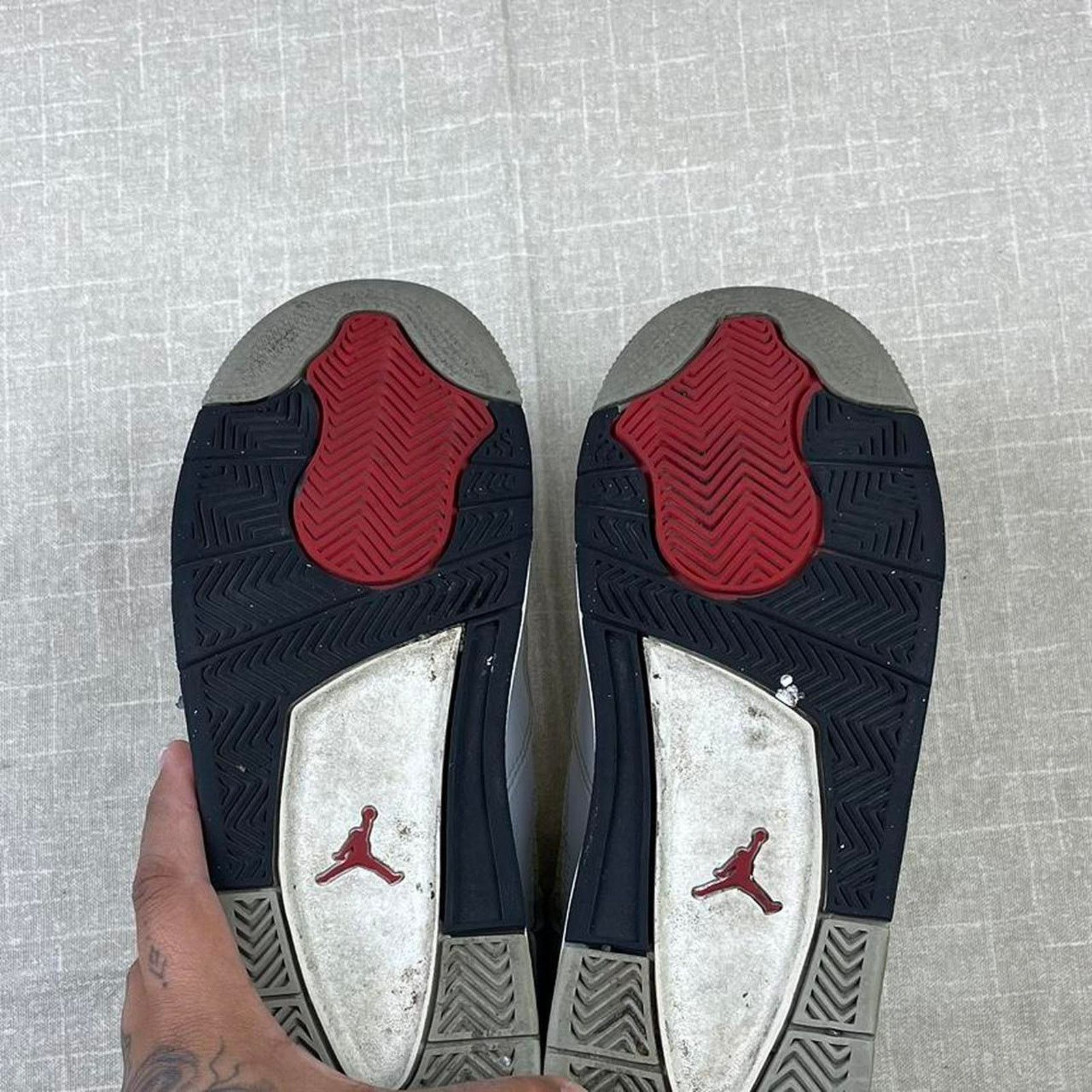 Jordan Brand 2016 Jordan 4 “White Cement" Size US 8.5 / IT 38.5 - 5 Thumbnail