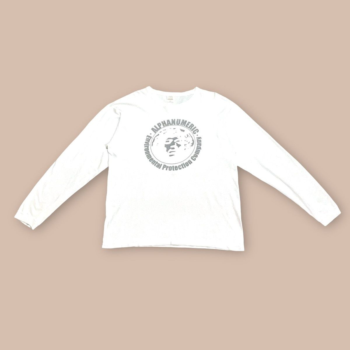 Alphanumeric ALPHANUMERIC Long sleeve White tee Size US L / EU 52-54 / 3 - 2 Thumbnail