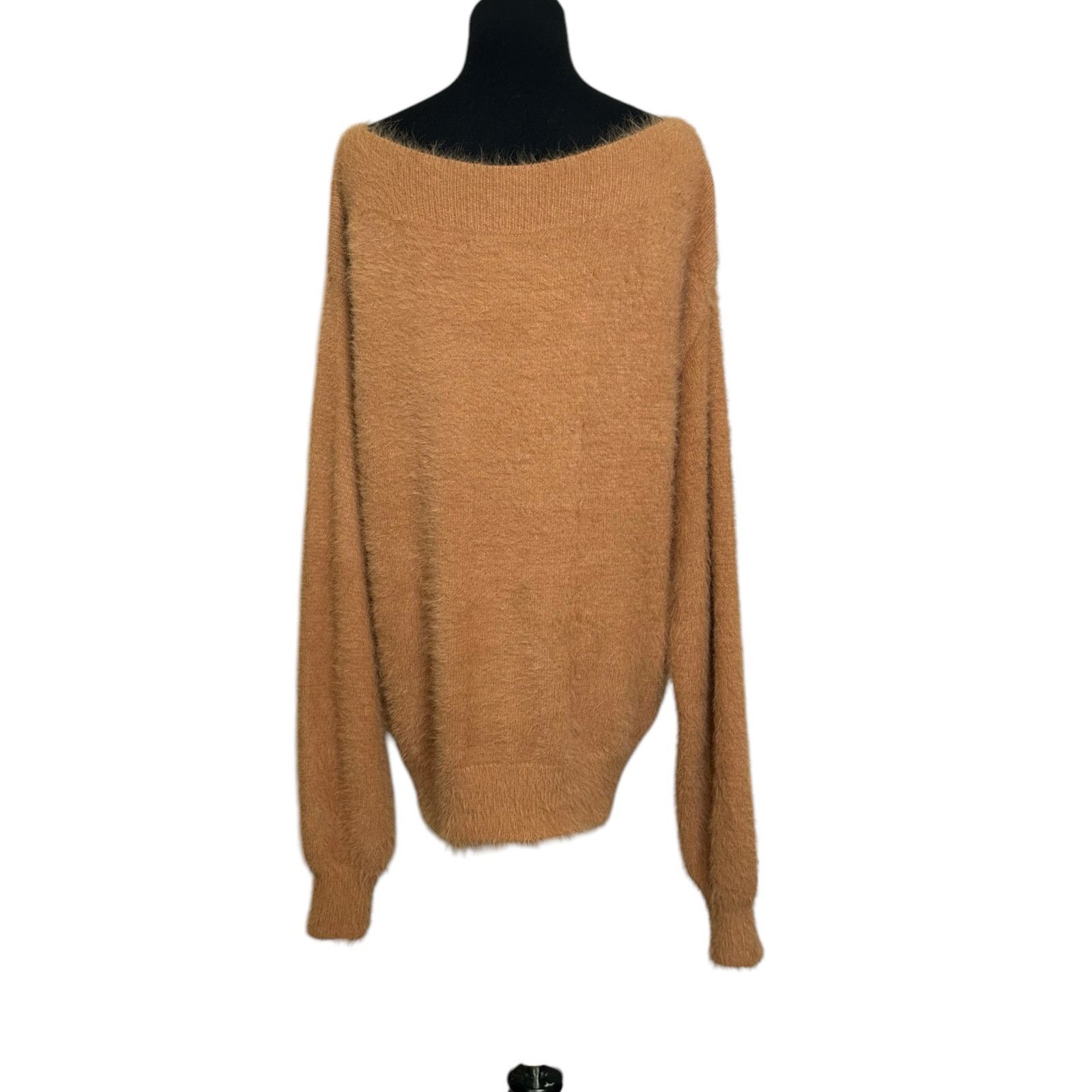 Other Callahan brown camel long sleeves fuzzy sweater size M Size M / US 6-8 / IT 42-44 - 2 Thumbnail