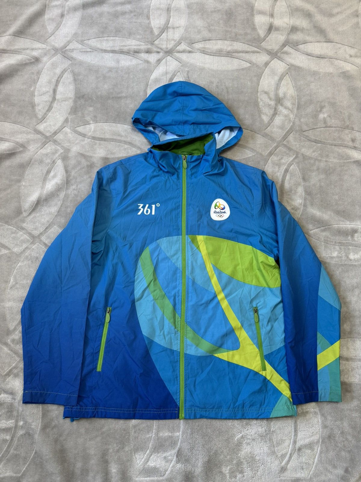 Other 361° Rio 2016 Olympics Light Jacket size L Size US L / EU 52-54 / 3 - 1 Thumbnail