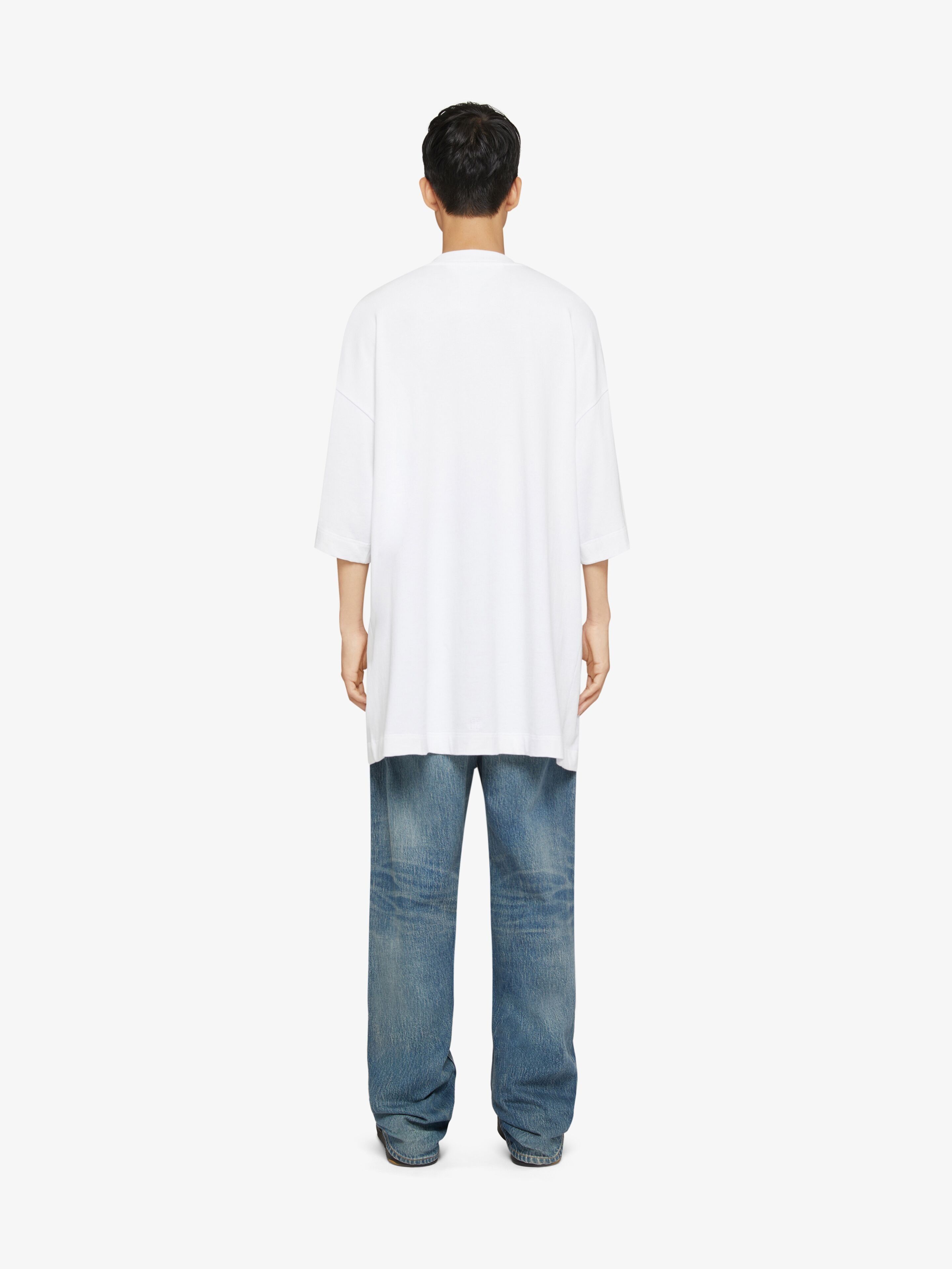 Givenchy o1w1db10925 Large Fit Base T-Shirt in White Size US XL / EU 56 / 4 - 4 Thumbnail
