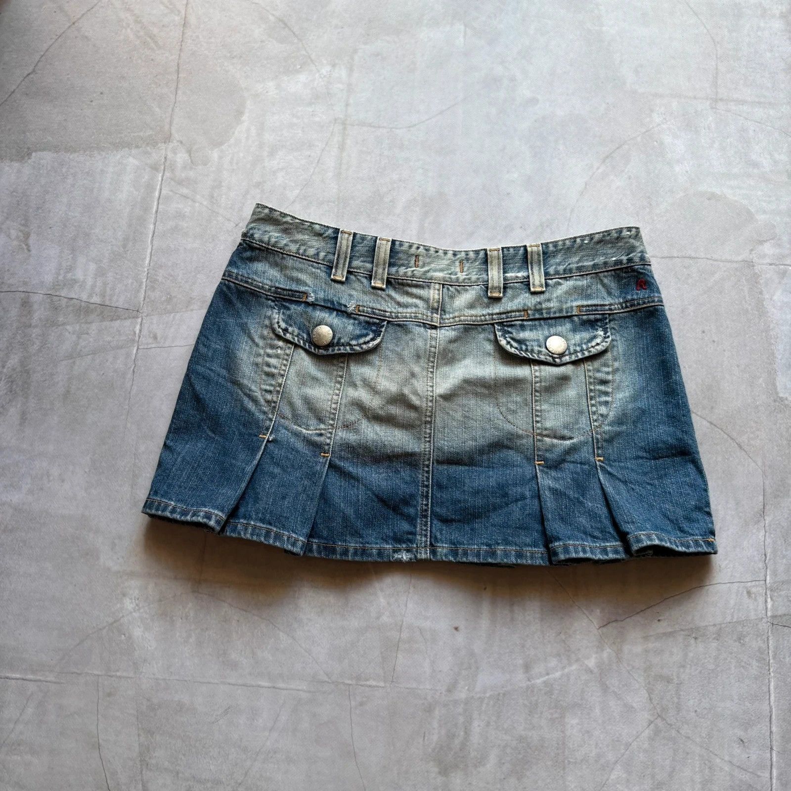 Hysteric Glamour Y2K 00s Replay Denim Faded distressed Embroidered Mini Skirt Size 30" / US 8 / IT 44 - 1 Thumbnail