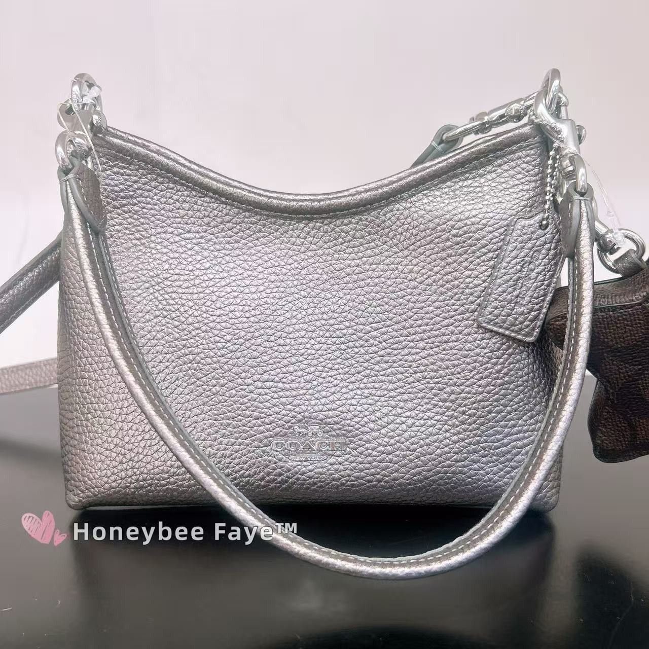 Coach NWT Coach Laurel Small Shoulder Bag With Star Charm CCF16 Size ONE SIZE - 2 Thumbnail