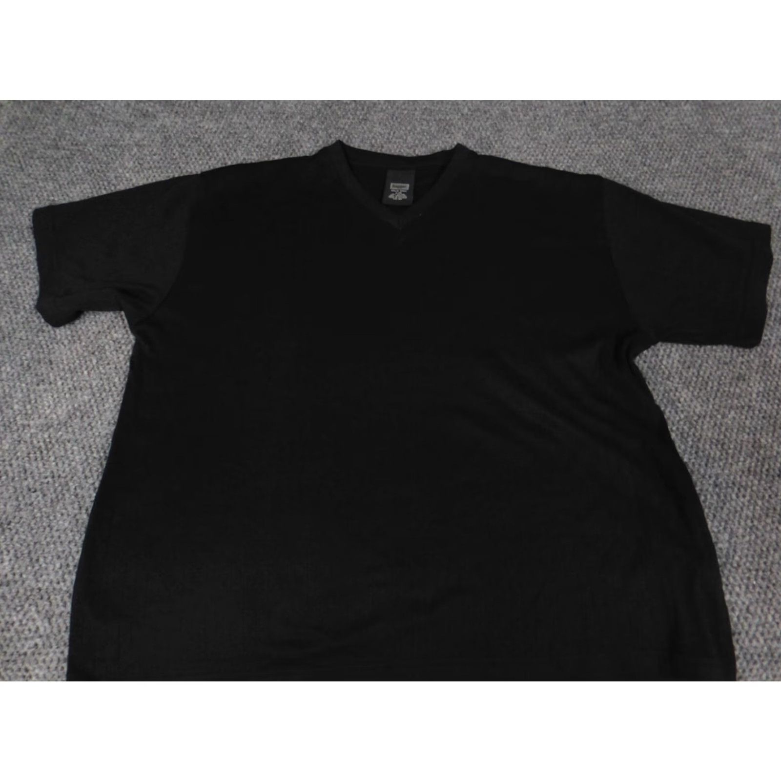 Haggar Haggar Mens T-Shirt Shirt Large Black V-Neck stretch Regular Cotton Short Sleeve Logo Button Vintage No (adjusted for clarity) Size US L / EU 52-54 / 3 - 2 Thumbnail