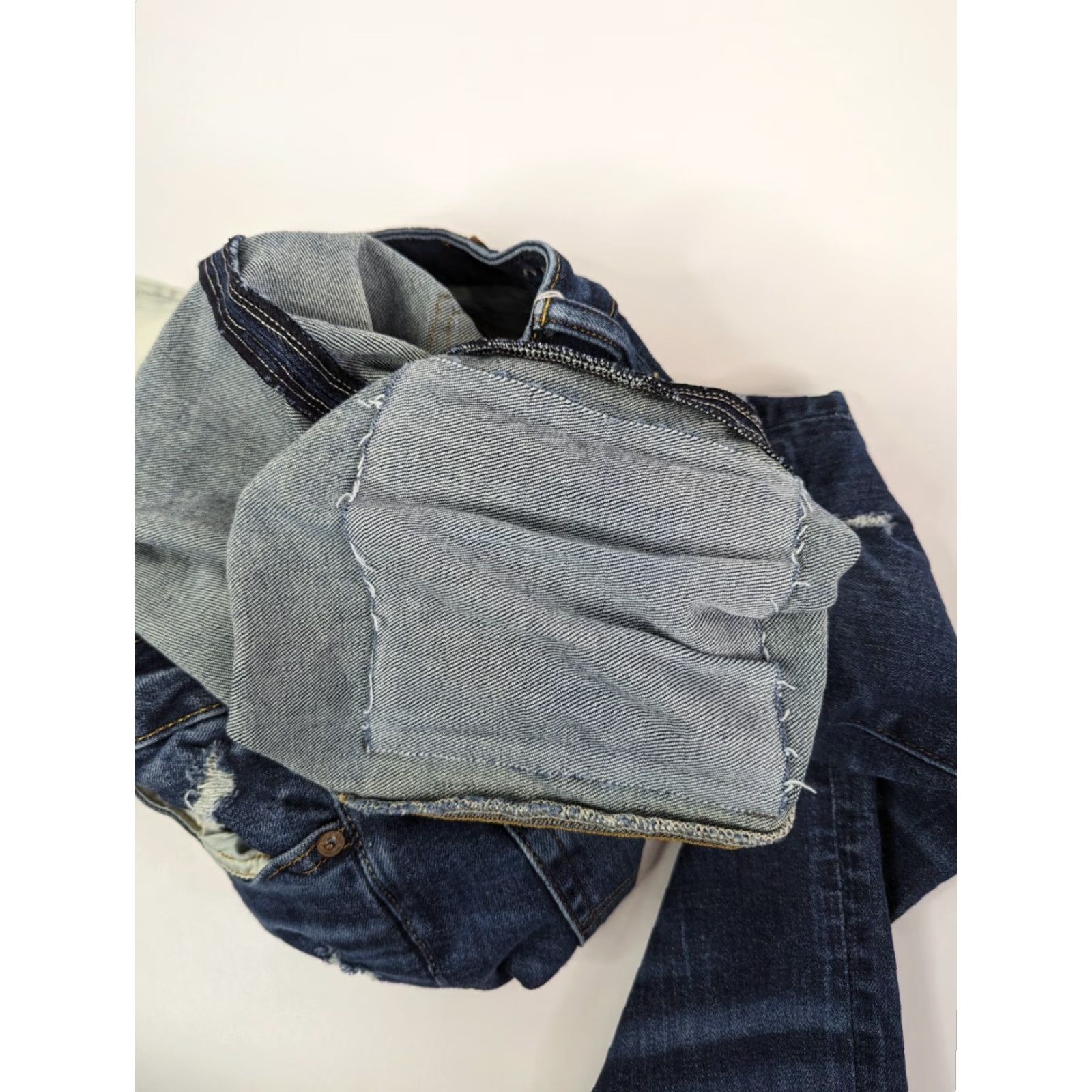 American Eagle Outfitters American Eagle Athletic Skinny Air Flex Plus Jeans Men's 26X28 Distressed Denim Size US 26 / EU 42 - 5 Thumbnail