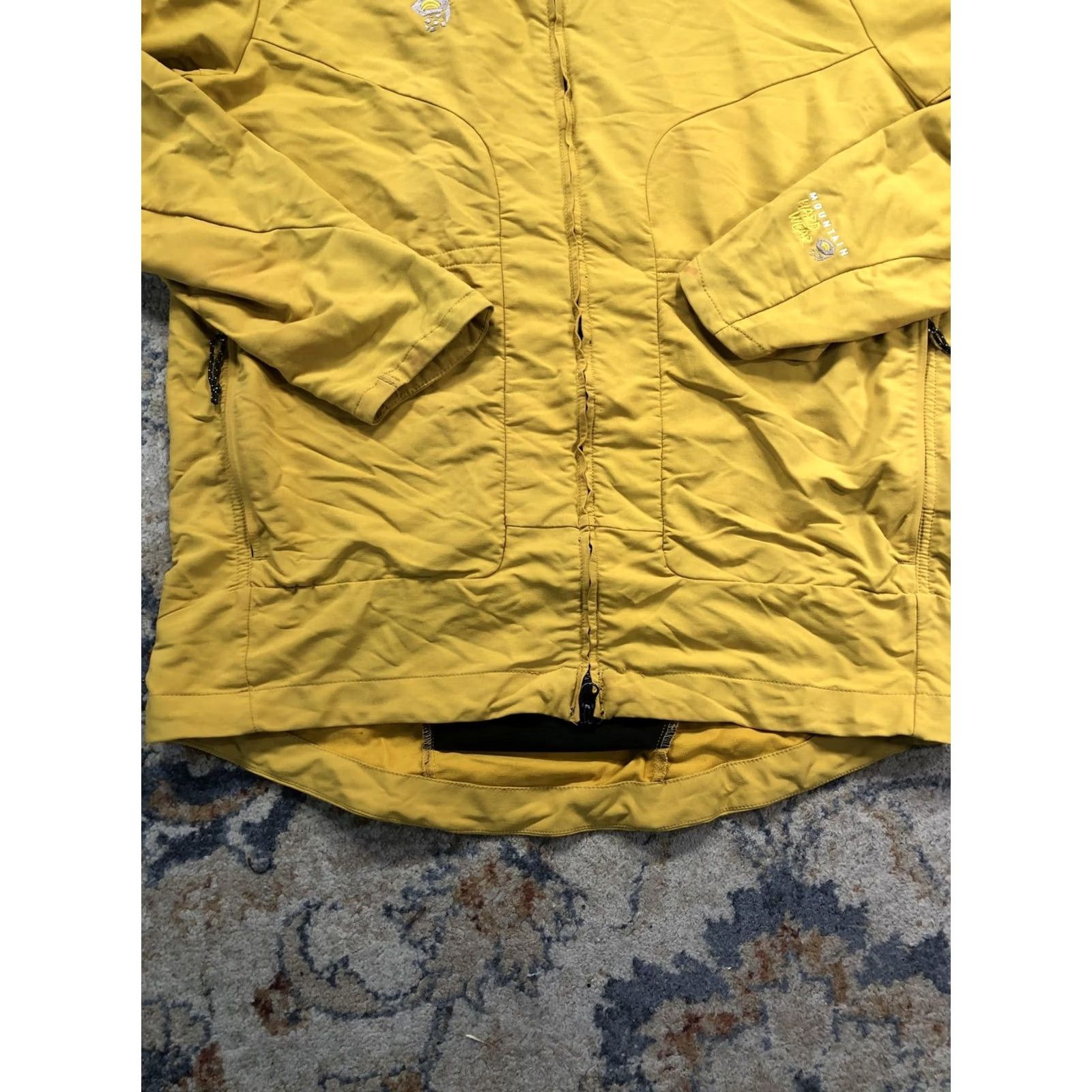 Mountain Hardwear Mountain Hardwear Jacket Mens L Yellow Windbreaker Full Zip Nylon Cycling Wind-Resistant Pockets Reflective Size US L / EU 52-54 / 3 - 5 Thumbnail