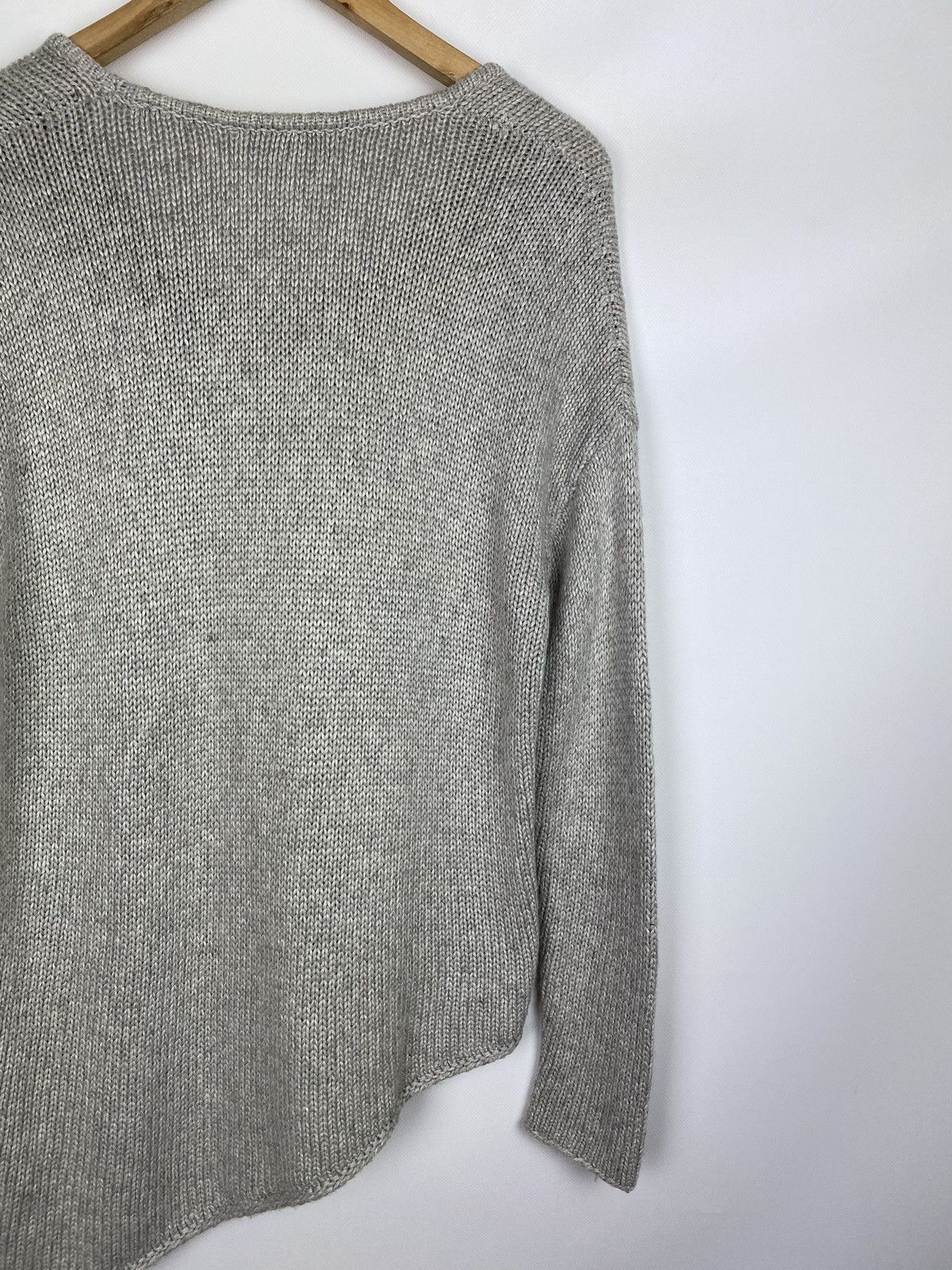 Helmut Lang Helmut Lang ladies avant-garde assymetrical sweater pullover Size S / US 4 / IT 40 - 17 Thumbnail