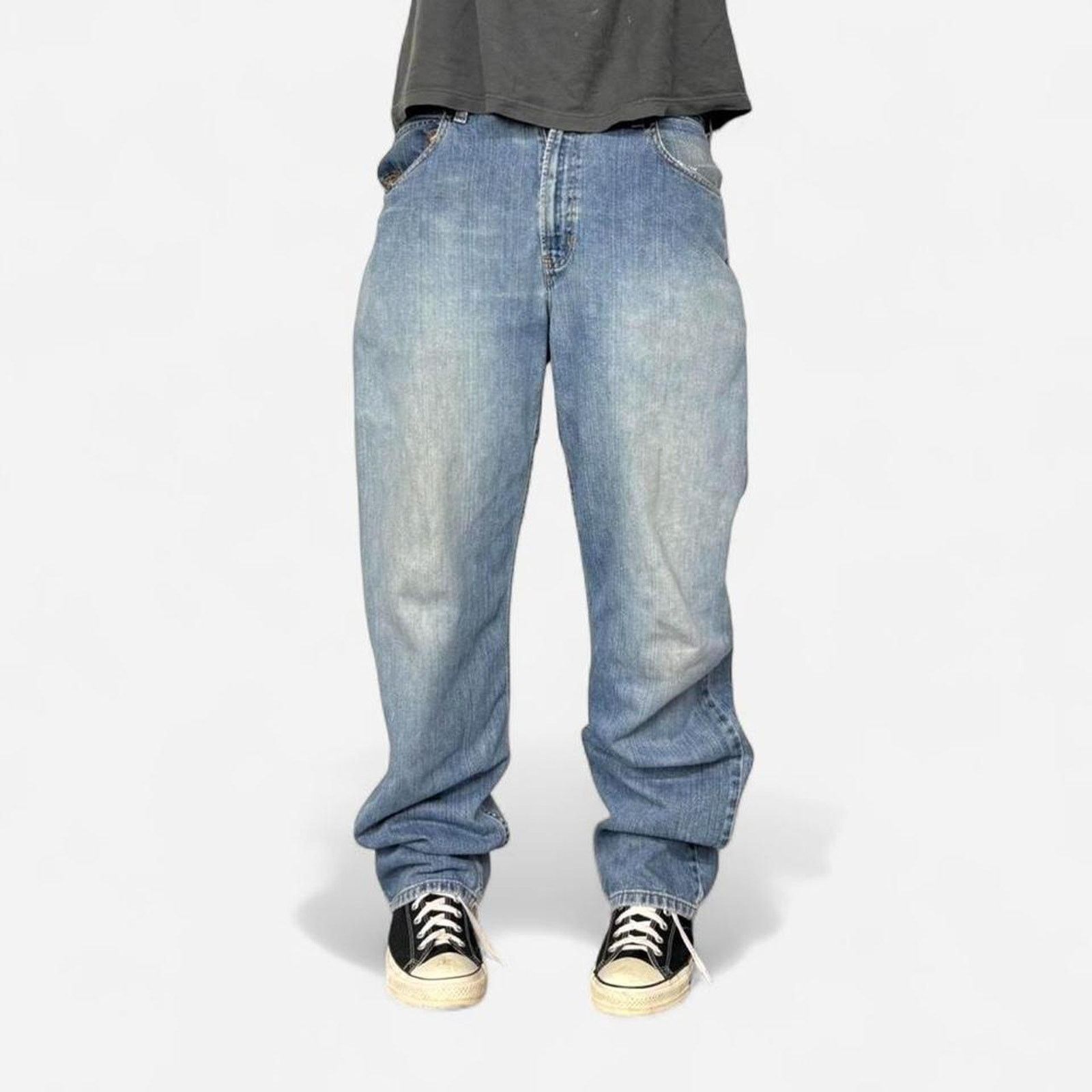 Old Navy 2000s Old Navy Baggy Light Wash Faded Jeans Size US 36 / EU 52 - 1 Thumbnail