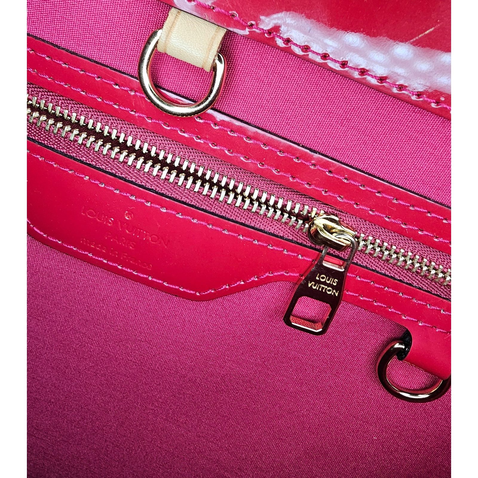 Louis Vuitton Louis Vuitton Red Monogram Vernis Reade MM Tote Size ONE SIZE - 8 Thumbnail