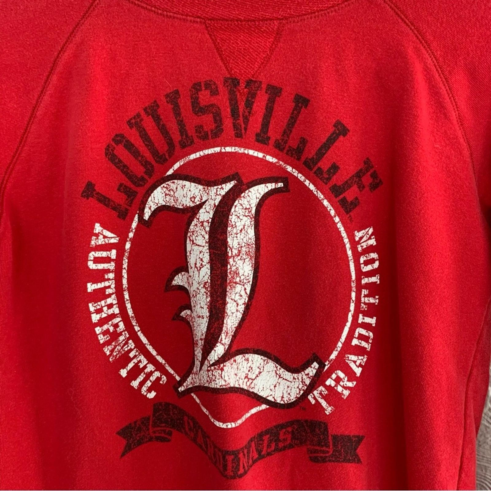 Jansport VINTAGE LOUISVILLE CARDINALS MENS SMALL LIGHT SWEATSHIRT Size US S / EU 44-46 / 1 - 5 Thumbnail