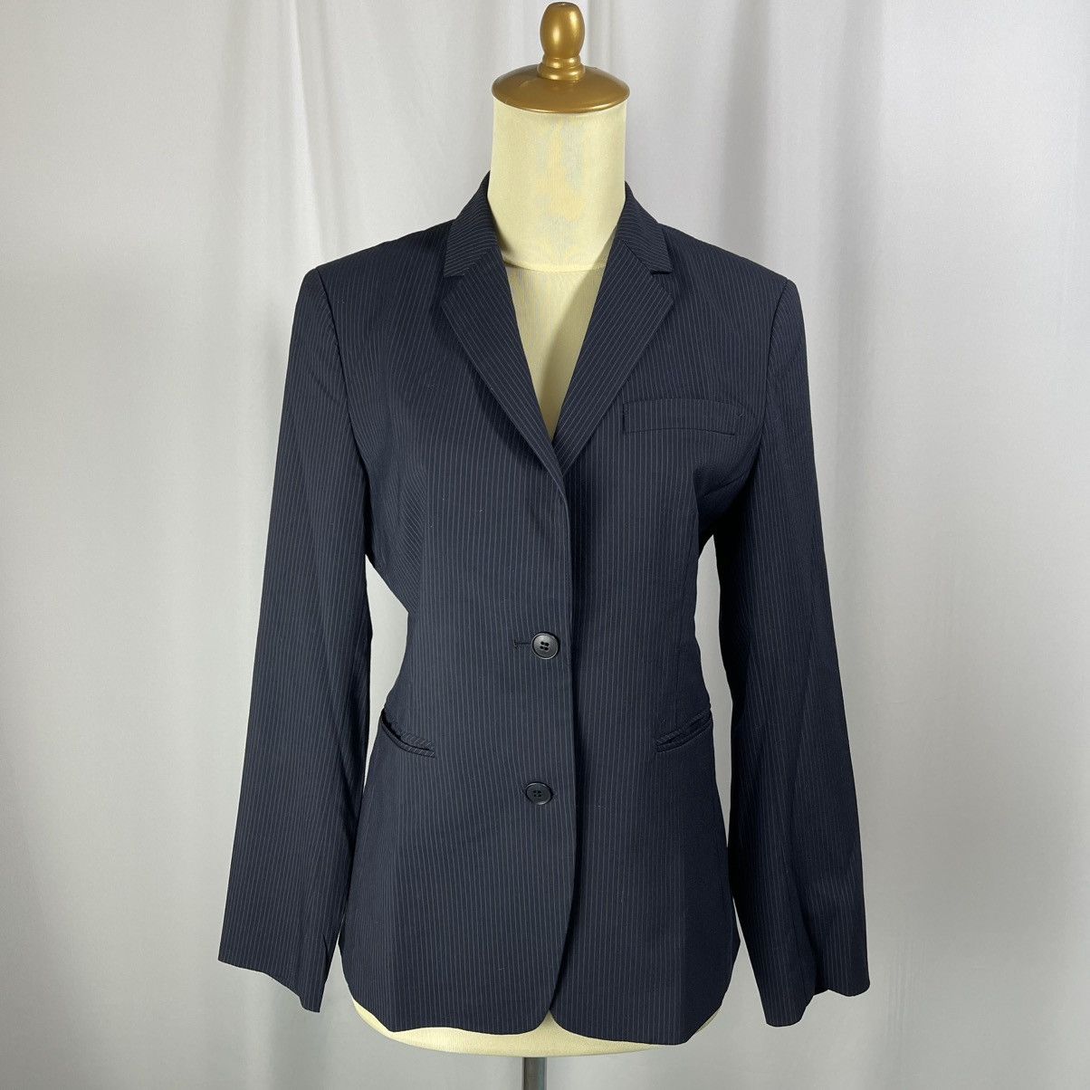 Uniqlo Uniqlo Pinstripe Blazer Size M / US 6-8 / IT 42-44 - 3 Thumbnail