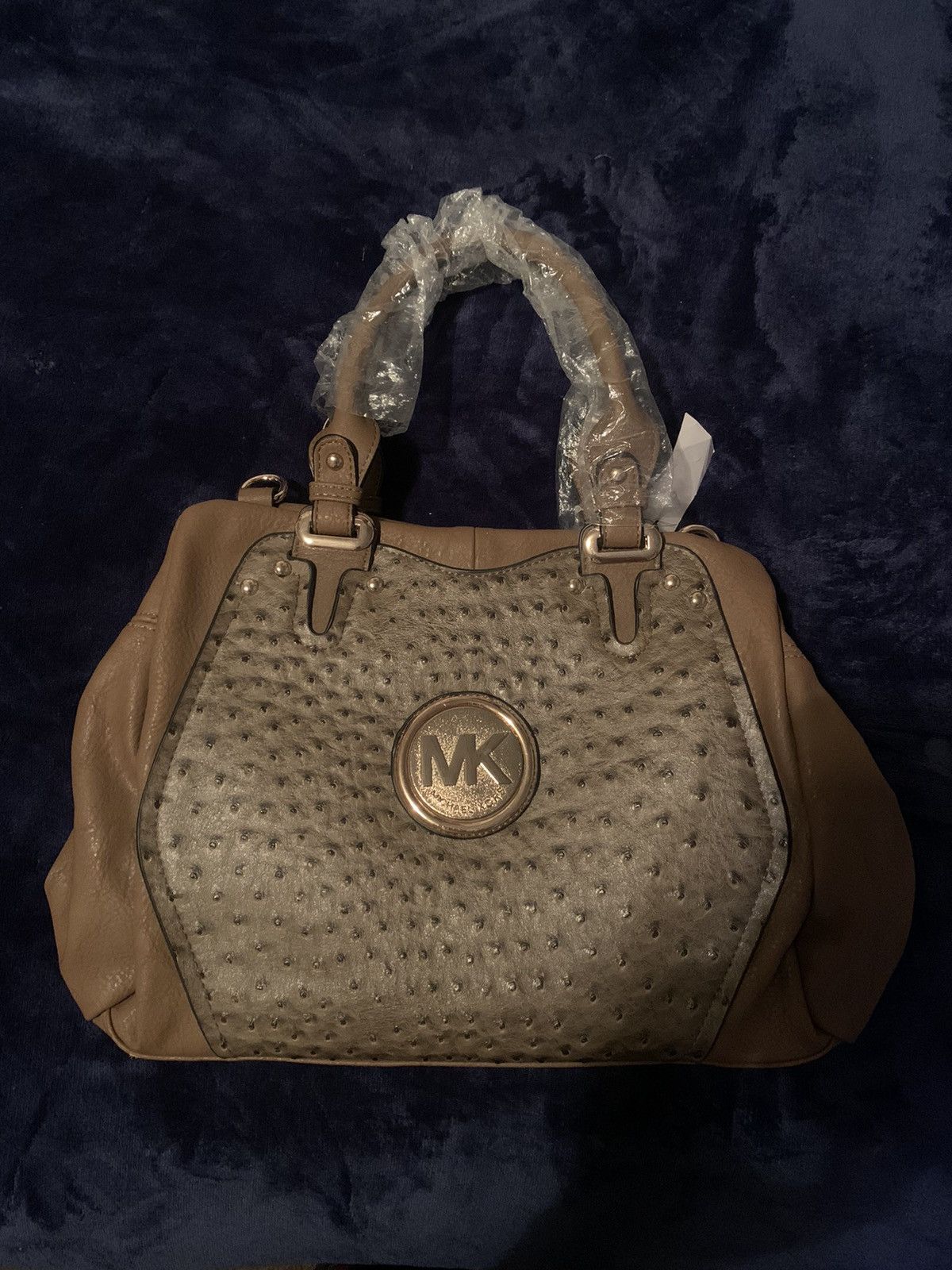 Michael Kors Michael Kors Purse Bag Luxury Designer Classy Fashion Modern Size ONE SIZE - 1 Thumbnail