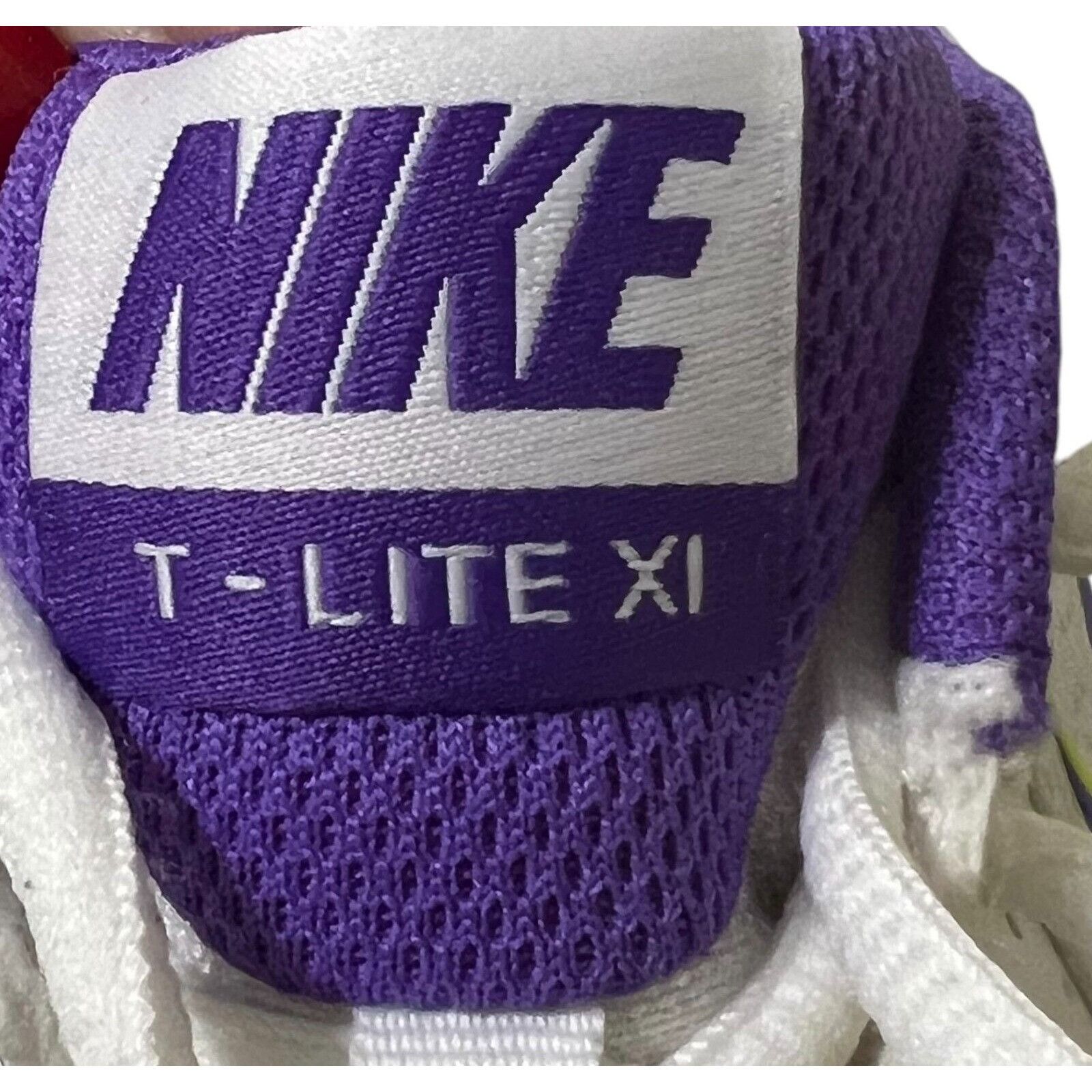 Nike Nike T-Lite XI Athletic Shoes Women’s Size 6 White Purple Le Size US 6 / IT 36 - 7 Thumbnail