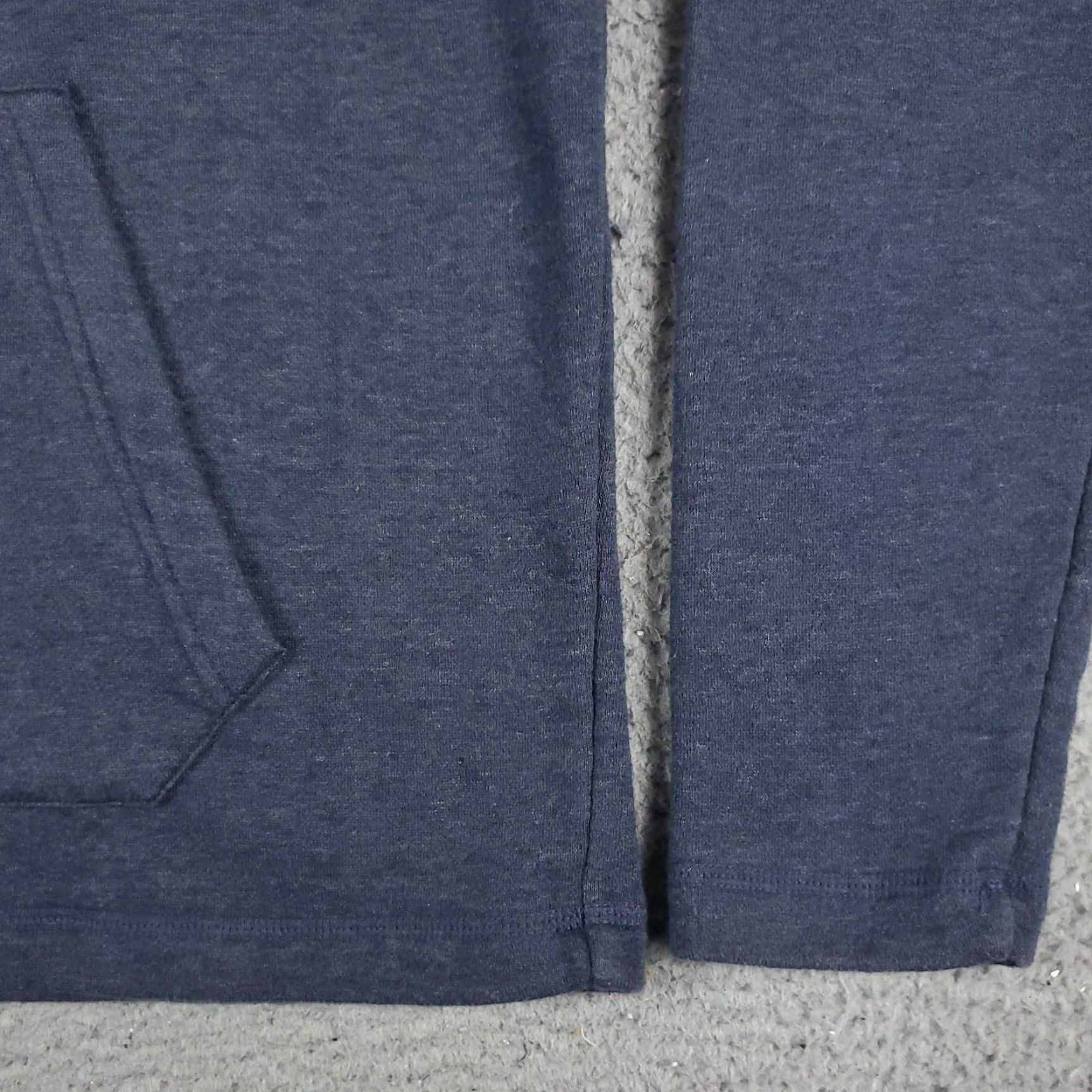 Original Penguin VINTAGE Original Penguin Hoodie Mens Large Pullover Sweater Long Sleeve Gray Knit Logo Accents Sports 90s Size US L / EU 52-54 / 3 - 5 Thumbnail