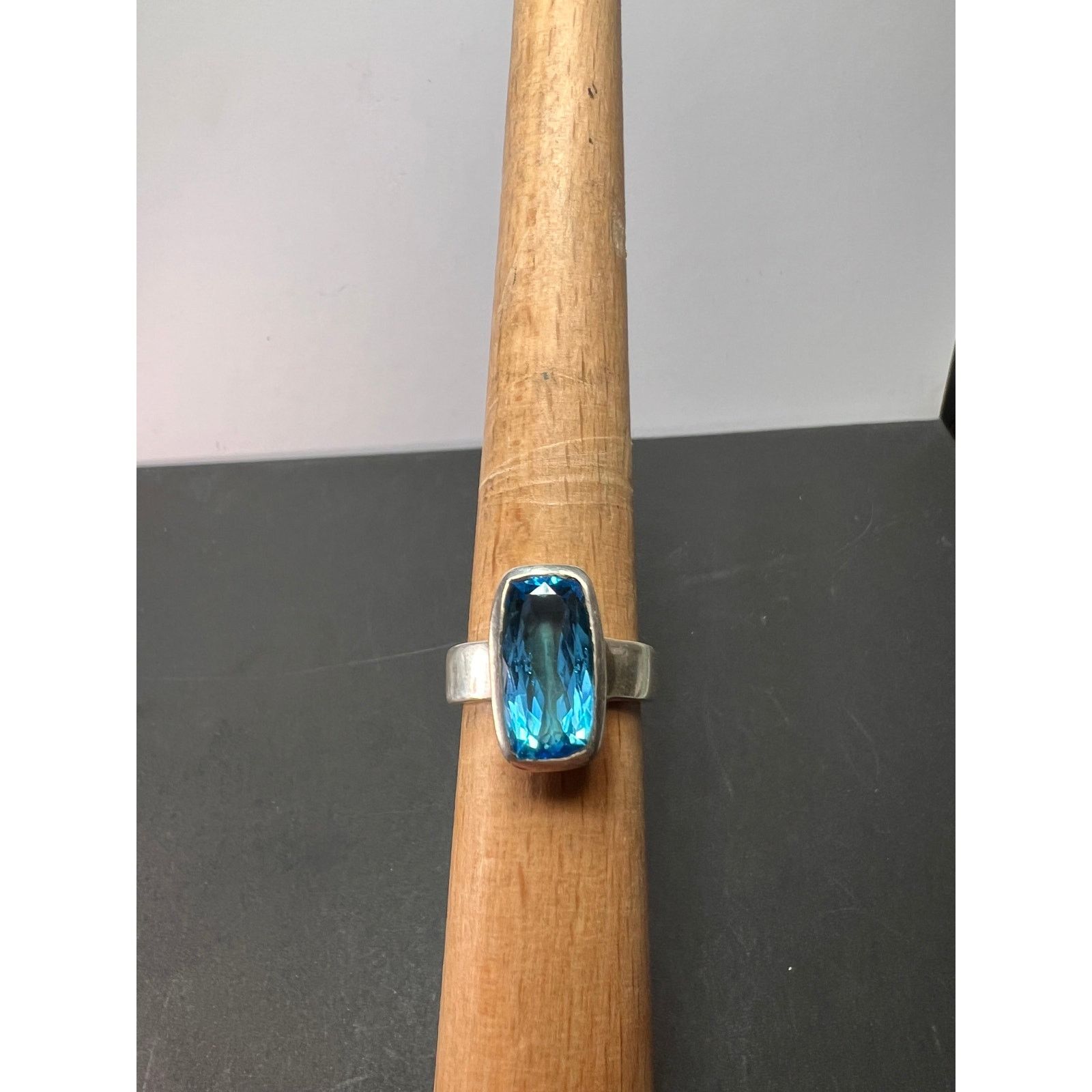 Other NEW Swiss blue topaz sterling silver ring size 8. 8.17 grams Size ONE SIZE - 4 Thumbnail