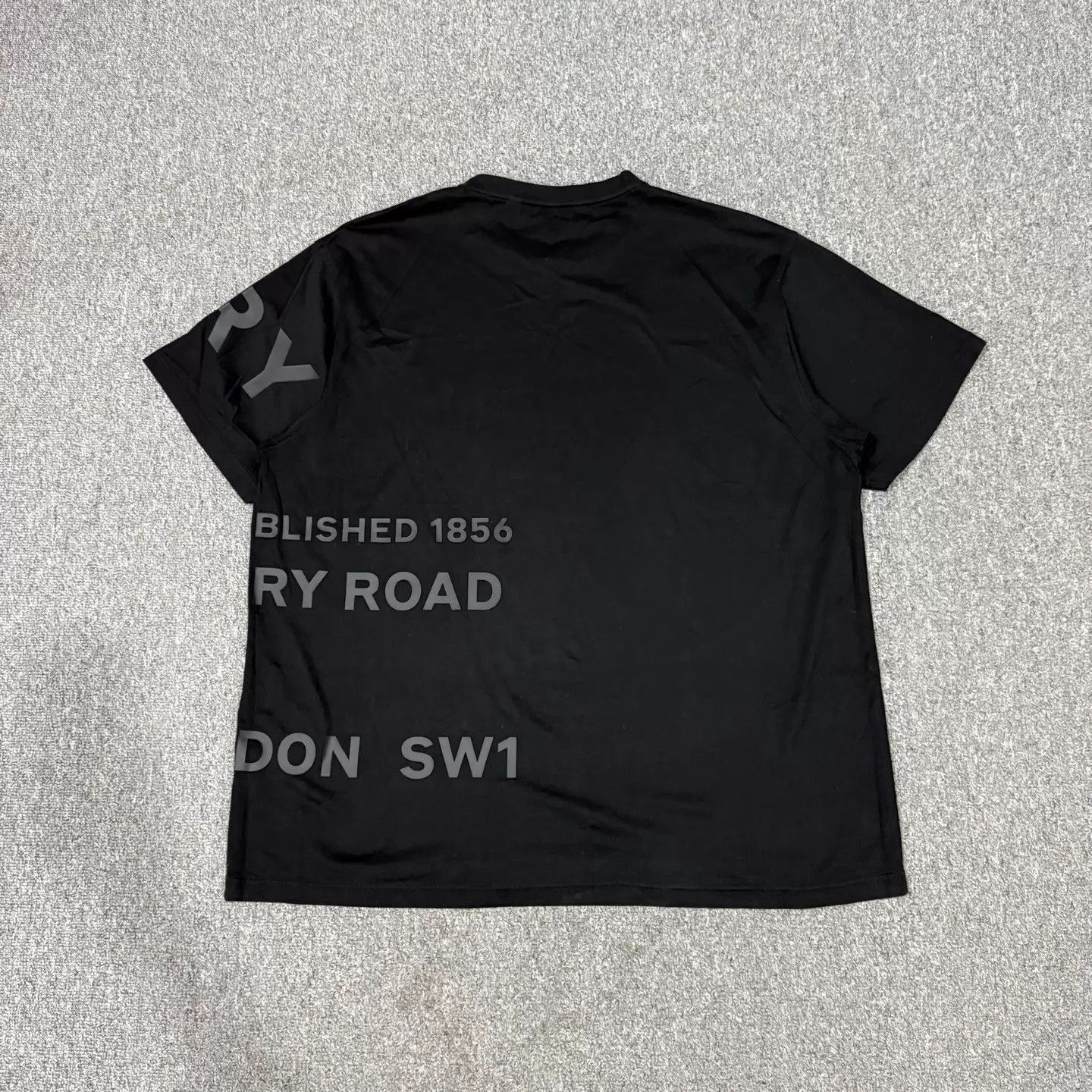 Burberry Burberry Black Logo T-Shirt L 99 new Size US L / EU 52-54 / 3 - 2 Thumbnail