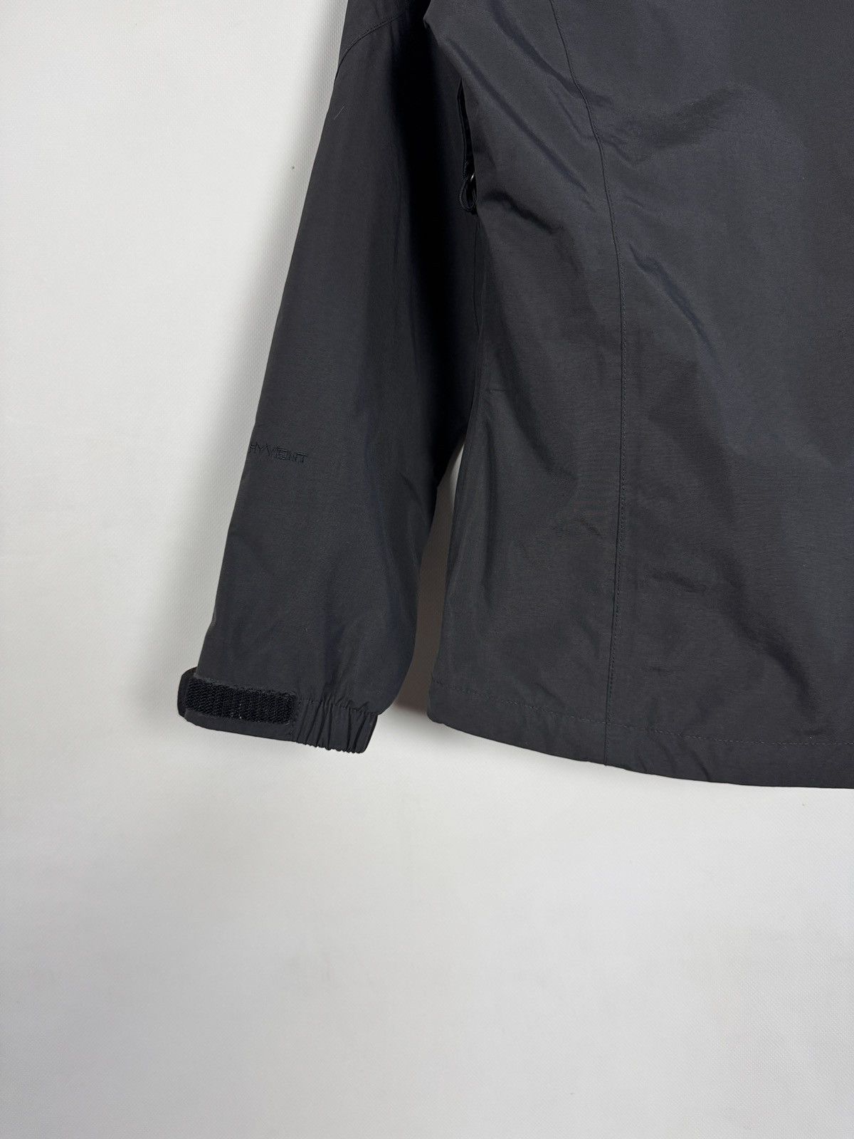 The North Face The North Face HyVent Windbreaker Outdoor Jacket Size XS Size XS / US 0-2 / IT 36-38 - 17 Thumbnail