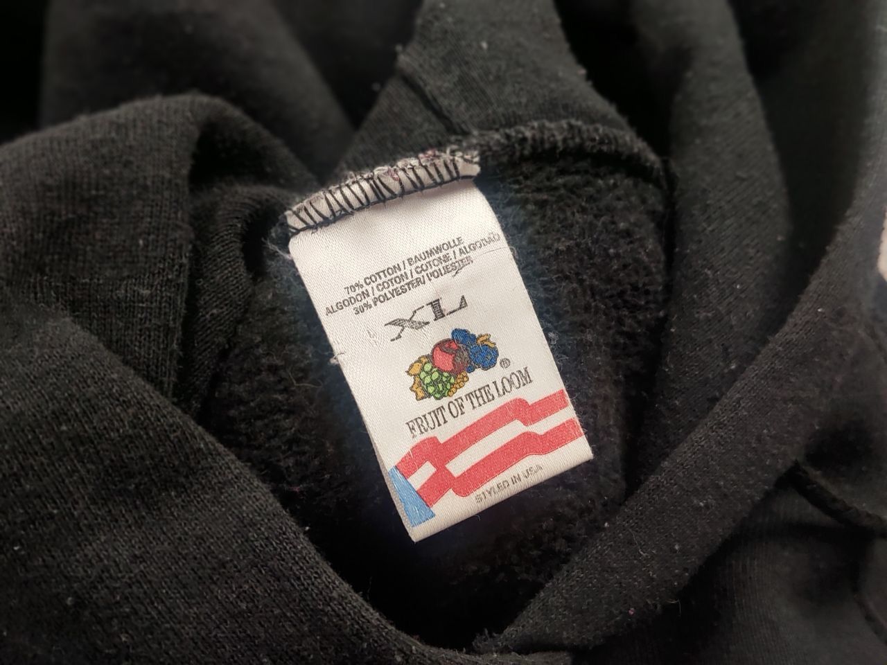Fruit Of The Loom Vintage 90's fruit of the loom Black Faded Hoodie USA Style Size US XL / EU 56 / 4 - 12 Thumbnail