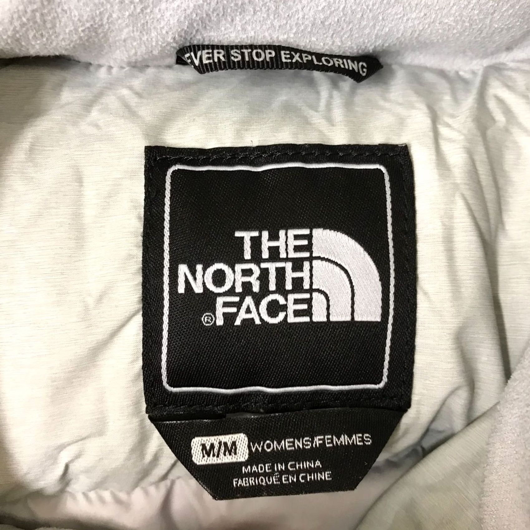The North Face THE NORTH FACE Women MEDIUM Gray FULL ZIP 700 DOWN VEST COAT Size M / US 6-8 / IT 42-44 - 8 Thumbnail