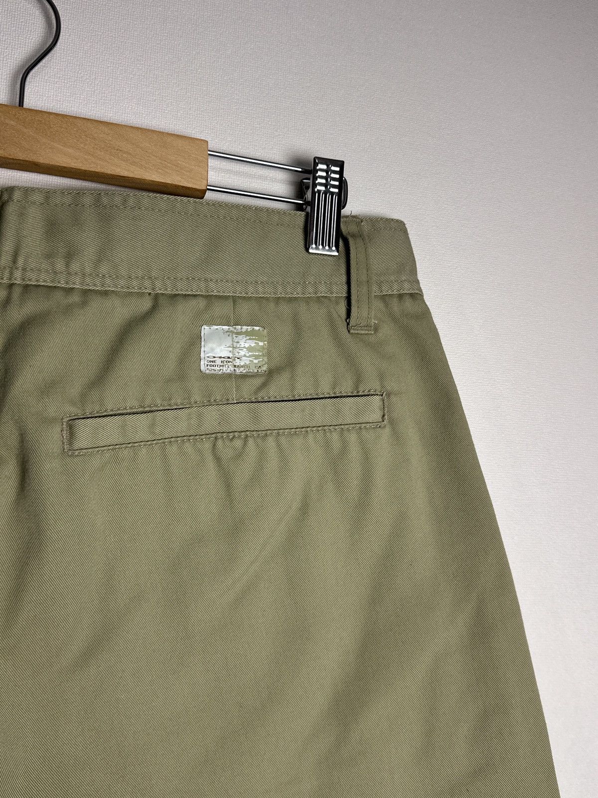 Oakley Oakley Vintage Bermuda Shorts Y2K Size US 33 - 8 Thumbnail