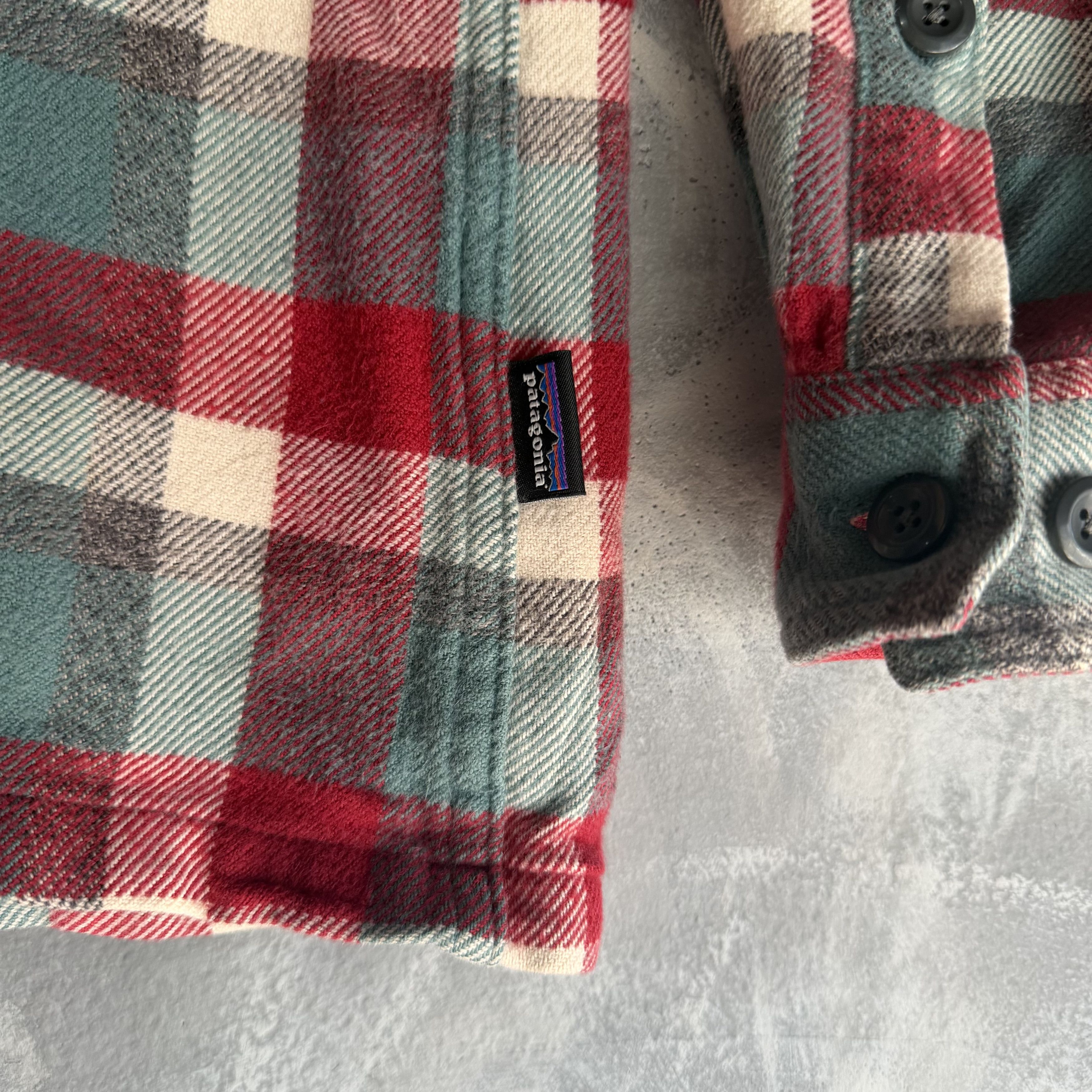 Patagonia PATAGONIA Fjord Organic Cotton Flannel Plaid Shirt Mens Sz L Size US L / EU 52-54 / 3 - 5 Thumbnail