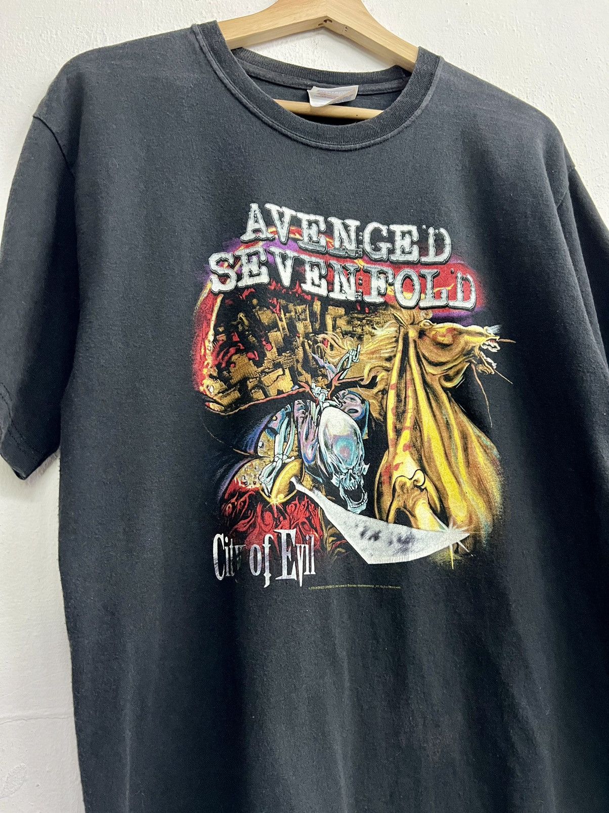 Band Tees × Vintage Vintage Y2K Avenged Sevenfold City Of Evil Promo Tee Size US M / EU 48-50 / 2 - 2 Thumbnail