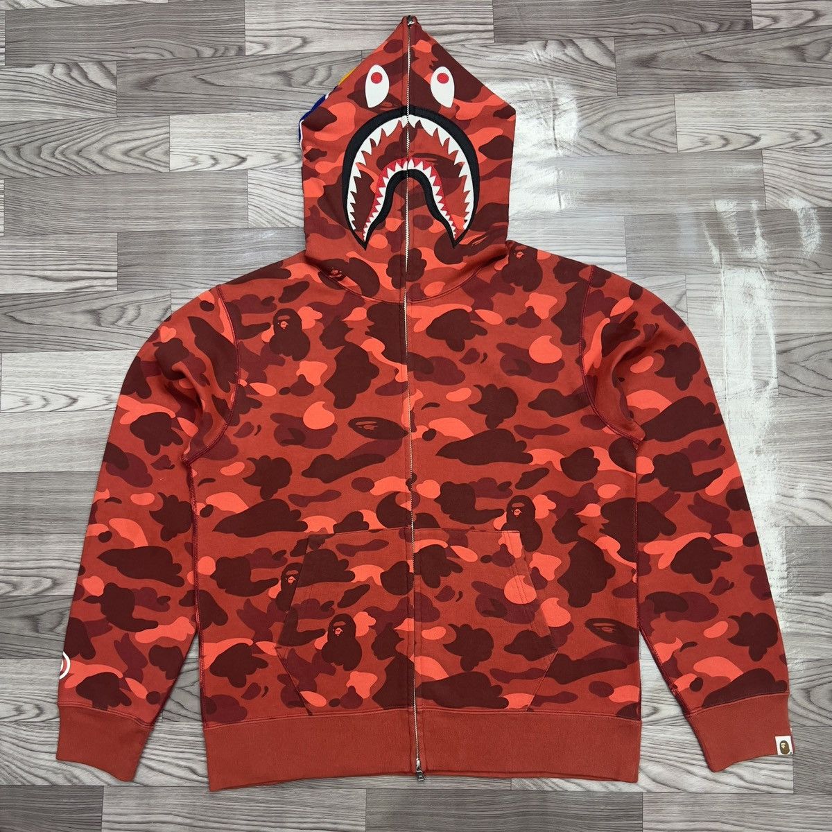 Bape Bape Red Camo Shark Full Zip Hoodie Size US XL / EU 56 / 4 - 2 Thumbnail