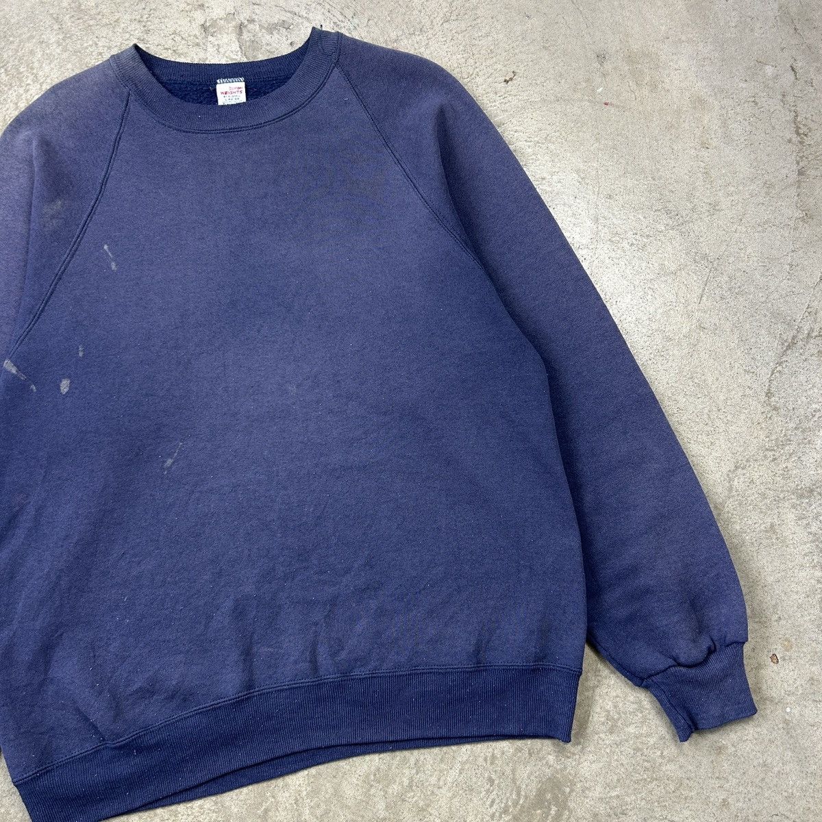 Vintage 1980s Trashed Russell Sweatshirt Size US L / EU 52-54 / 3 - 8 Thumbnail