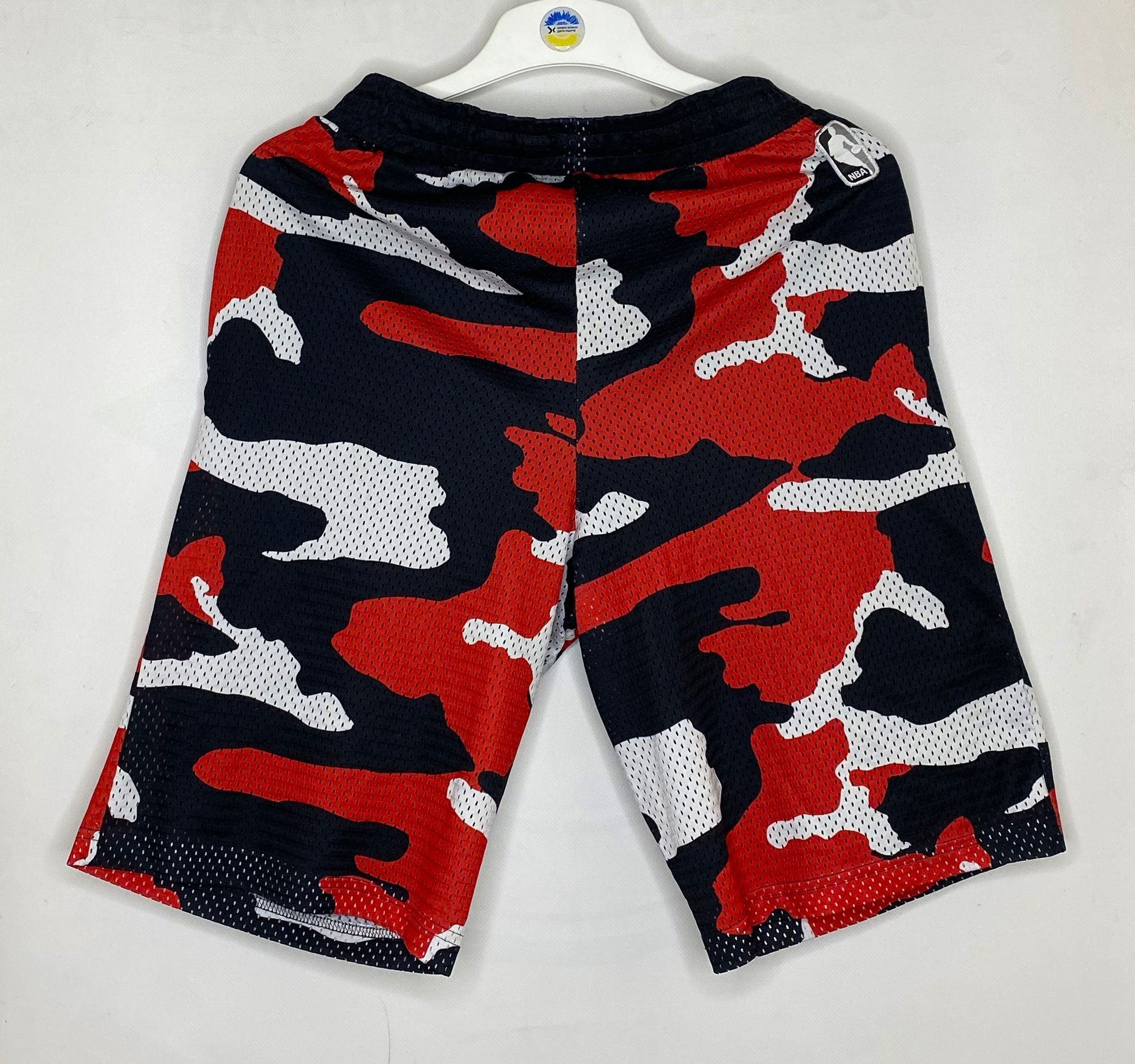 Adidas × NBA CHICAGO BULLS REVERSIBLE NBA BASKETBALL SHORTS ADIDAS Size US 32 / EU 48 - 2 Thumbnail