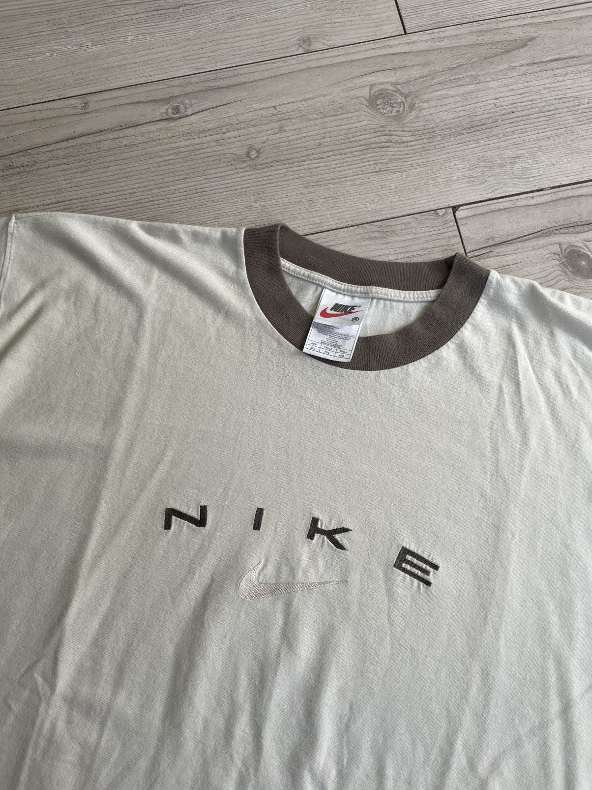 Nike × Vintage Vintage Nike T Shirt Big Swoosh 90s Central Logo Y2K Size US XXL / EU 58 / 5 - 5 Thumbnail