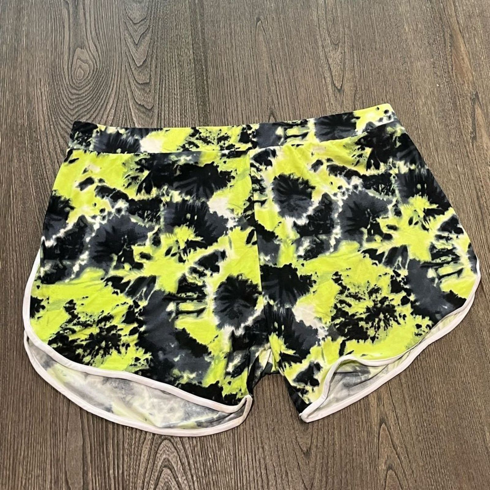Other NWOT AQ Sport Yellow Black Tie Dye Athletic Size 40" / US 18 - 1 Thumbnail