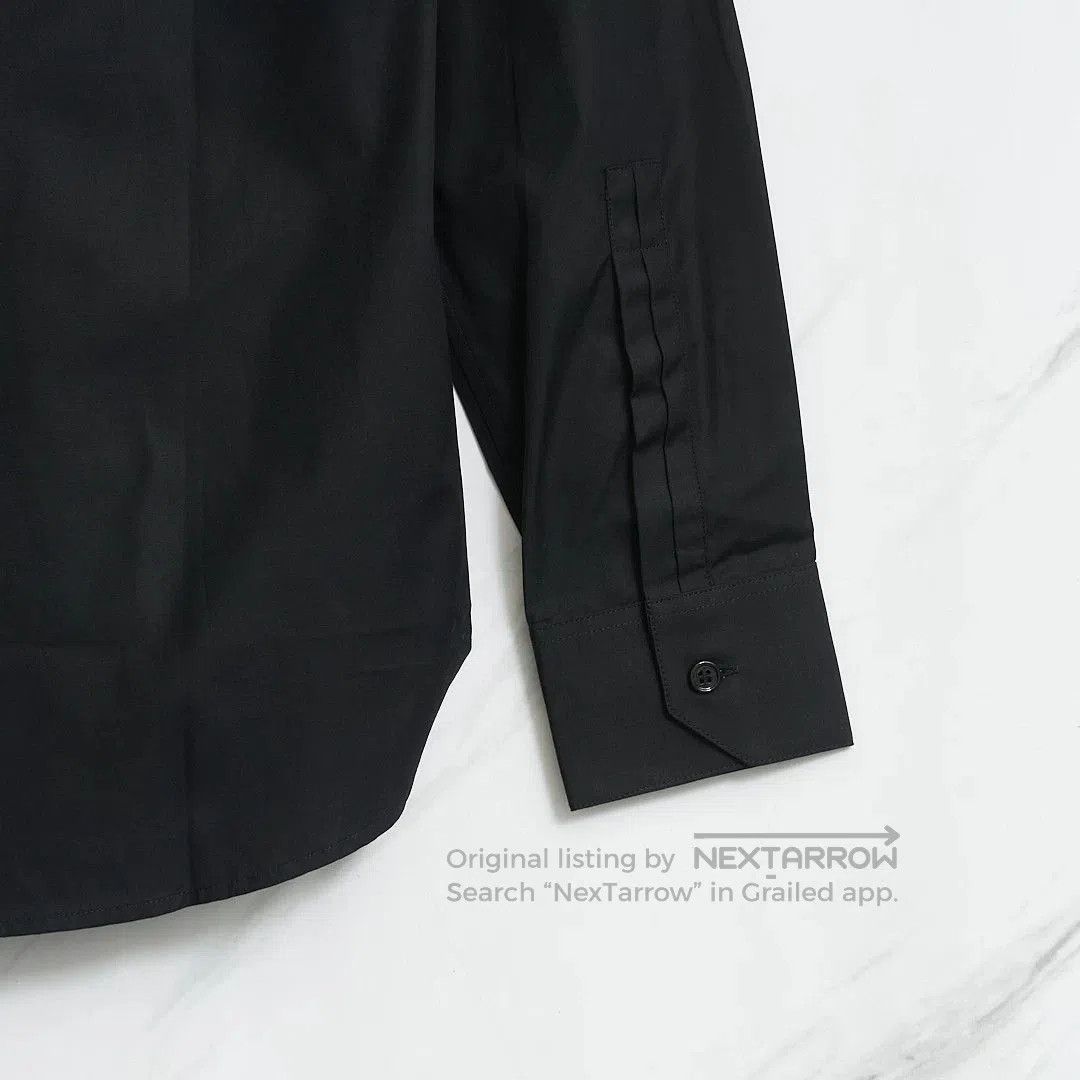 Saint Laurent Paris Saint Laurent Men's Solid Collared Shirt. Size US M / EU 48-50 / 2 - 5 Thumbnail