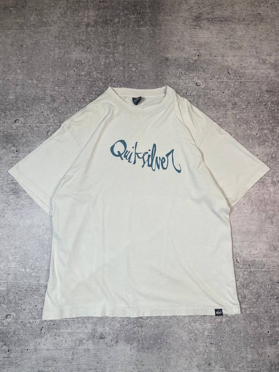 Quiksilver Vintage Quiksilver Surf Big Logo Tee T-Shirt Y2K Size US L / EU 52-54 / 3 - 1 Thumbnail