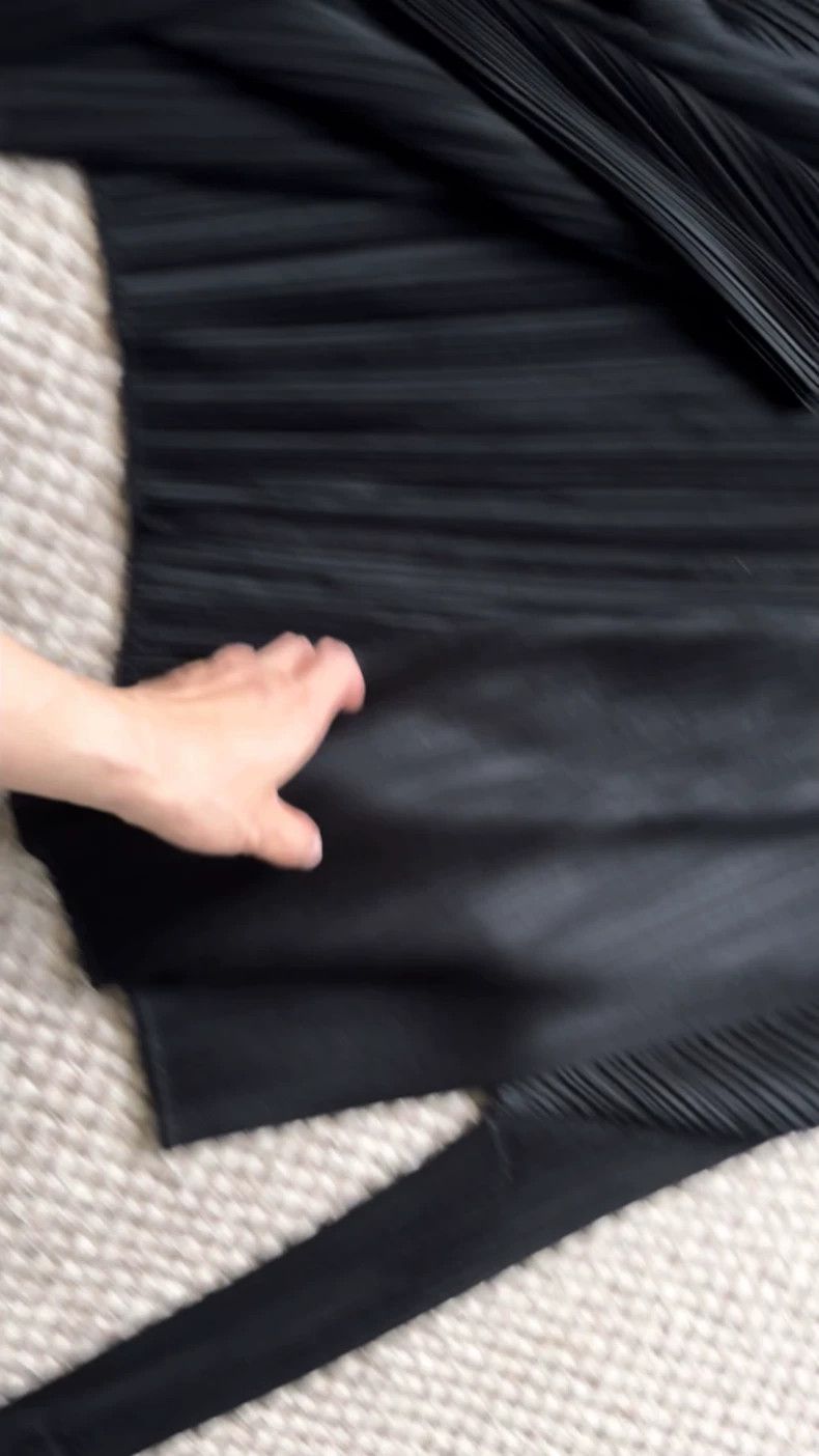 Issey Miyake issey miyake size:3 Black pleated coat 2506-Nextarrow Size XXS / US 00 / IT 34 - 1 Thumbnail