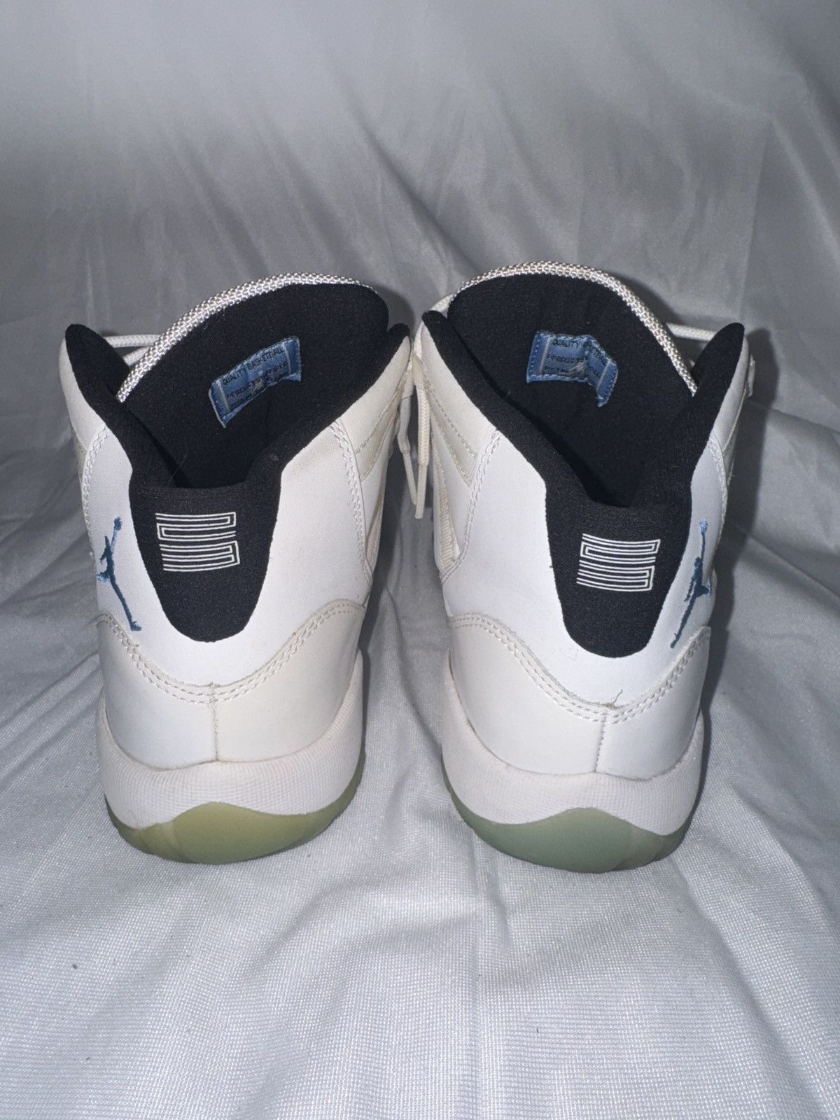 Jordan Brand Air Jordan 11 retro Size US 6.5 / EU 39-40 - 4 Thumbnail