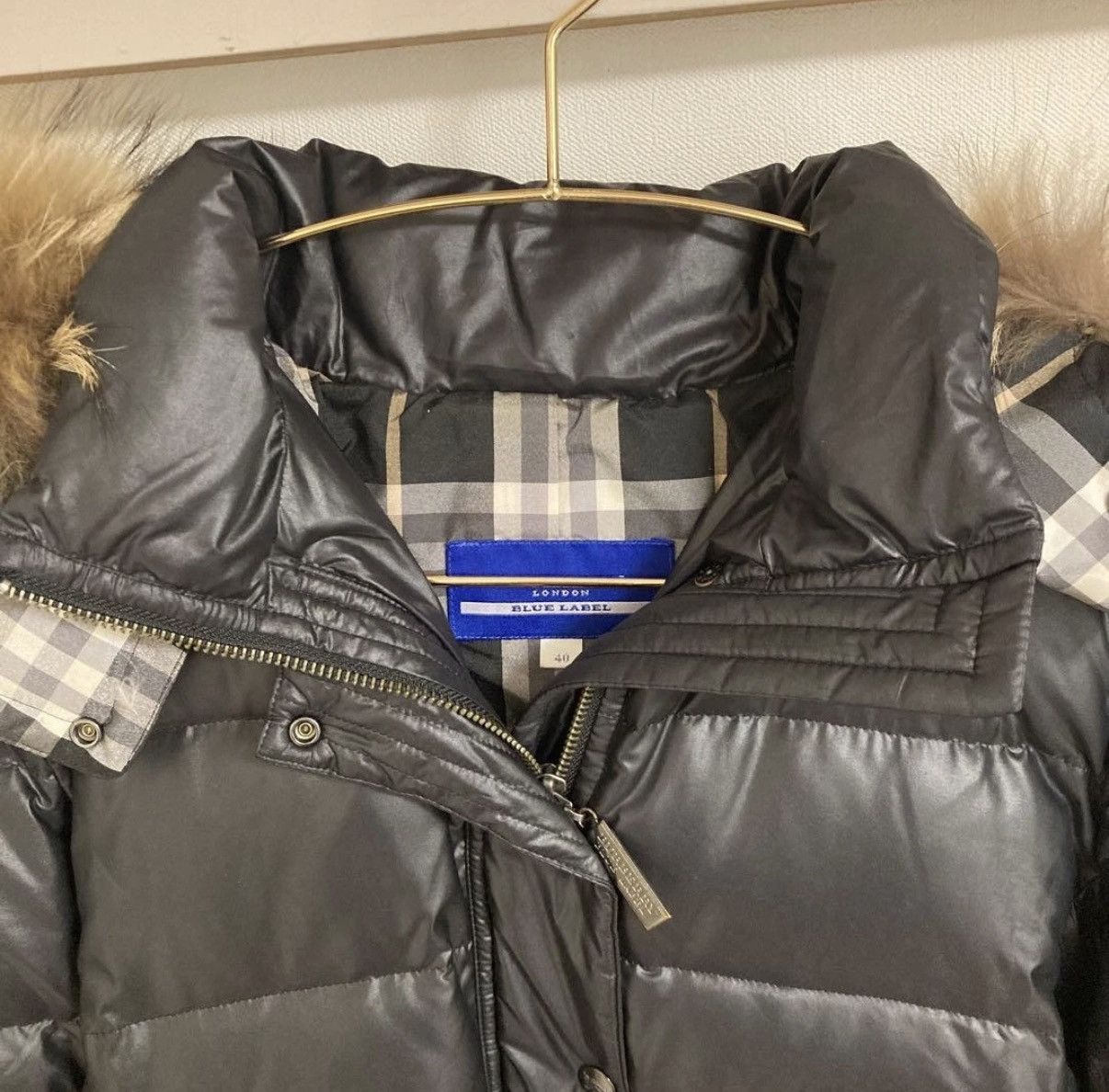 Burberry Blue Label Black Down Jacket Hooded Fur Detachable