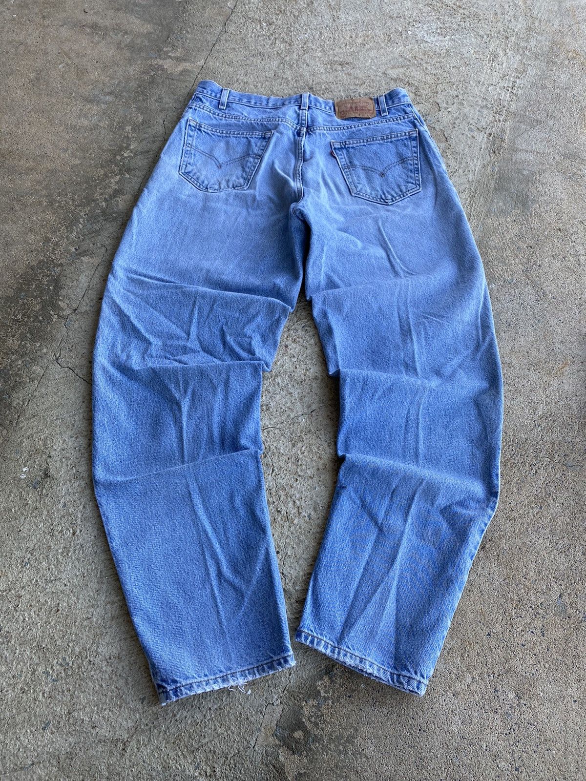 Levi's × Vintage Vintage 1990s Loose Fit Tapered Levi’s 560 Jeans Size US 36 / EU 52 - 1 Thumbnail