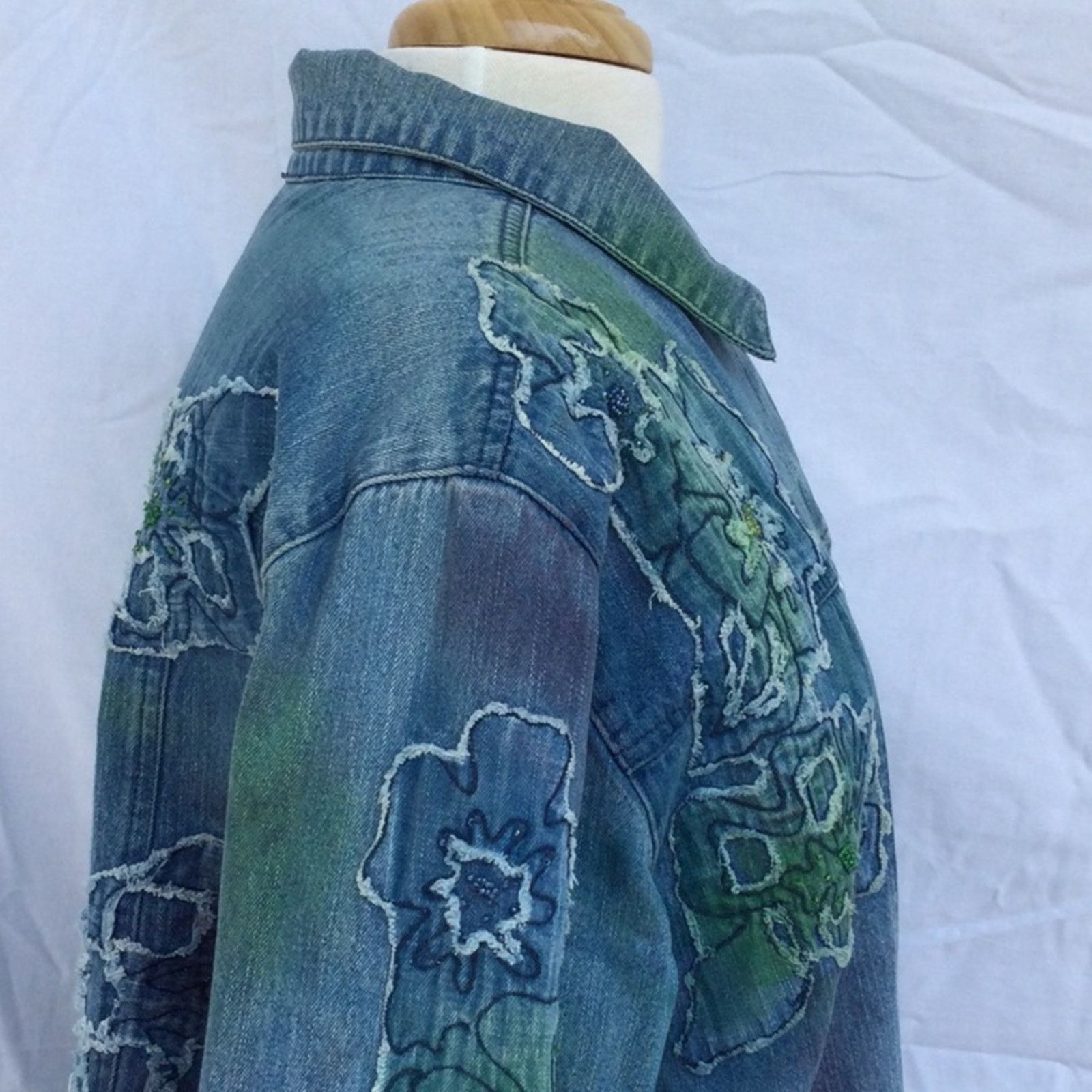 Chicos Chico's Design Vintage Artsy Beaded Jean Jacket 3/XL/16 Size XL / US 12-14 / IT 48-50 - 5 Thumbnail