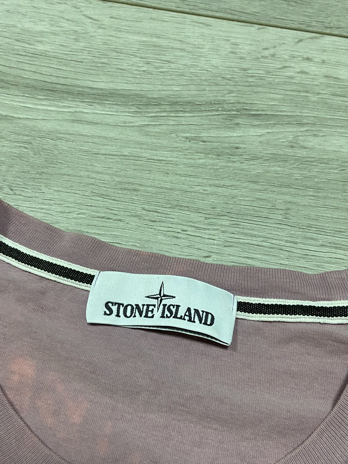 Stone Island Stone Island big logo compass vintage distressed shirt Size US L / EU 52-54 / 3 - 8 Thumbnail