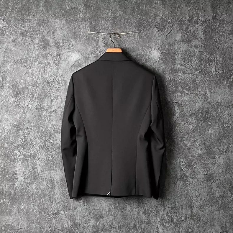 Versace Versace Black wool beaded design suit Size US M / EU 48-50 / 2 - 2 Thumbnail