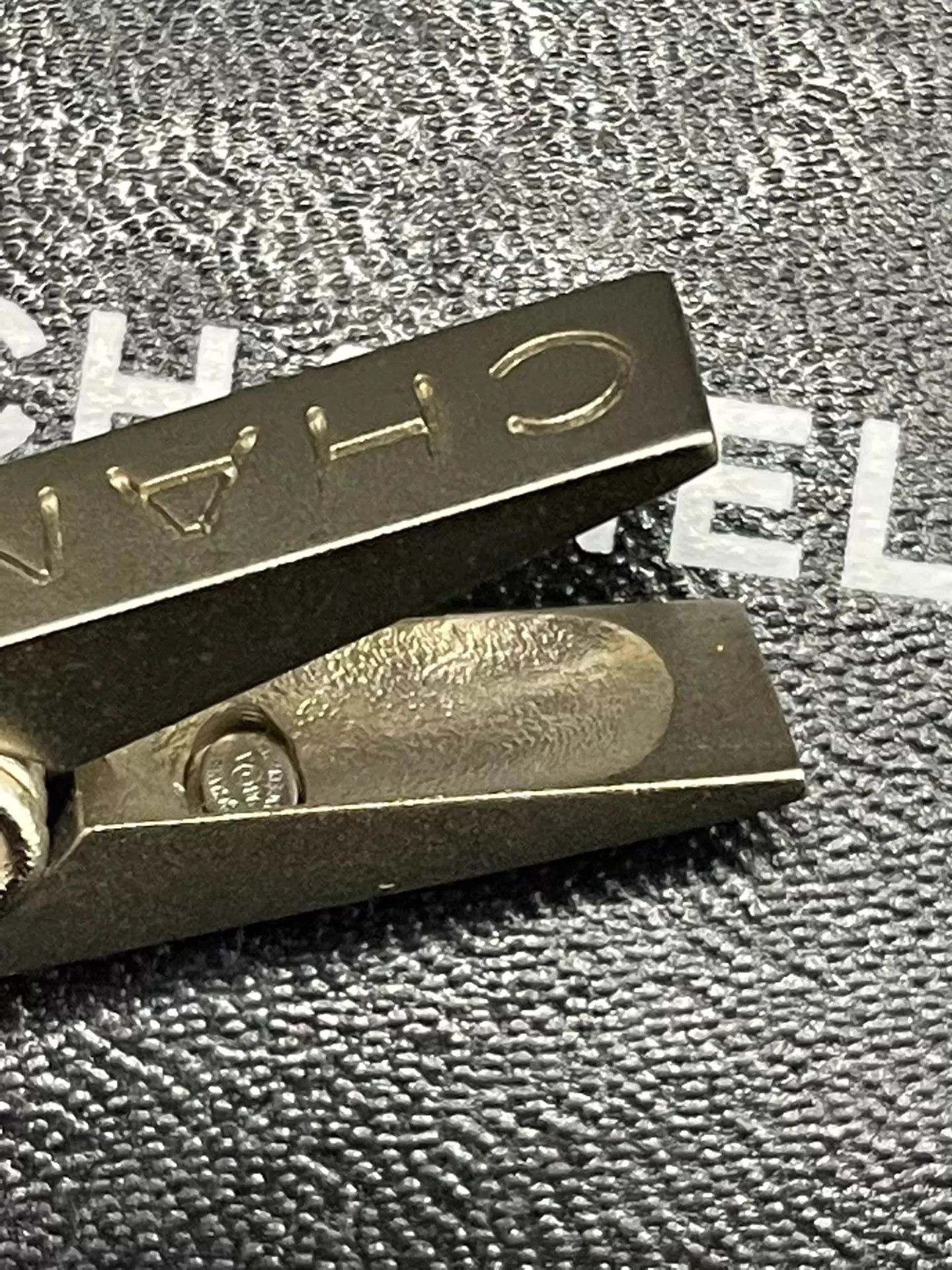 Chanel Chanel Vintage Clothespin-Style Small Clips Size ONE SIZE - 5 Thumbnail