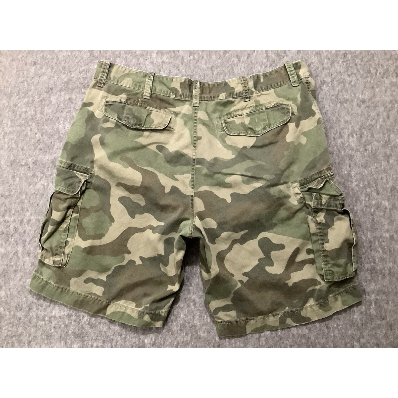 Vintage Foundry Cargo Shorts Camouflage Green 44 Mens Cargo Short - Regular Fit, Cotton, 10in Inseam, Zip, Front Flat, Pockets Size US 44 / EU 60 - 4 Thumbnail