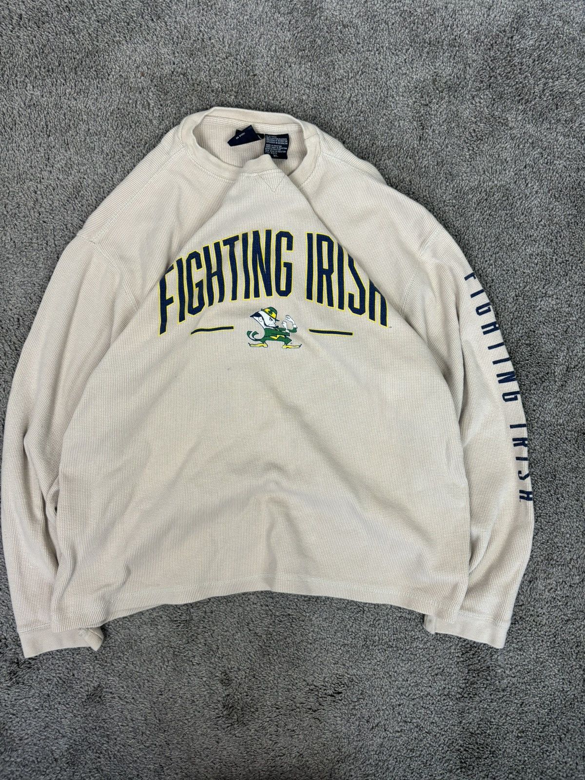 Vintage Vintage tan notre dame fighting irish waffle knit pullover Size US XL / EU 56 / 4 - 1 Thumbnail