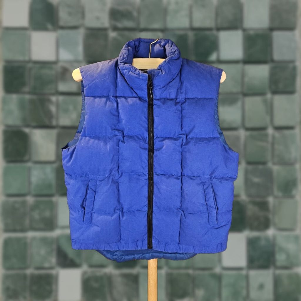 Vintage VINTAGE NORTH WEST TERRITORY BLUE DOWN VEST SZ SMALL Vest Mens 90s Puffer Jacket, Blue, Down, Polyester, 21-26 inch, 90s, China Size US S / EU 44-46 / 1 - 1 Thumbnail