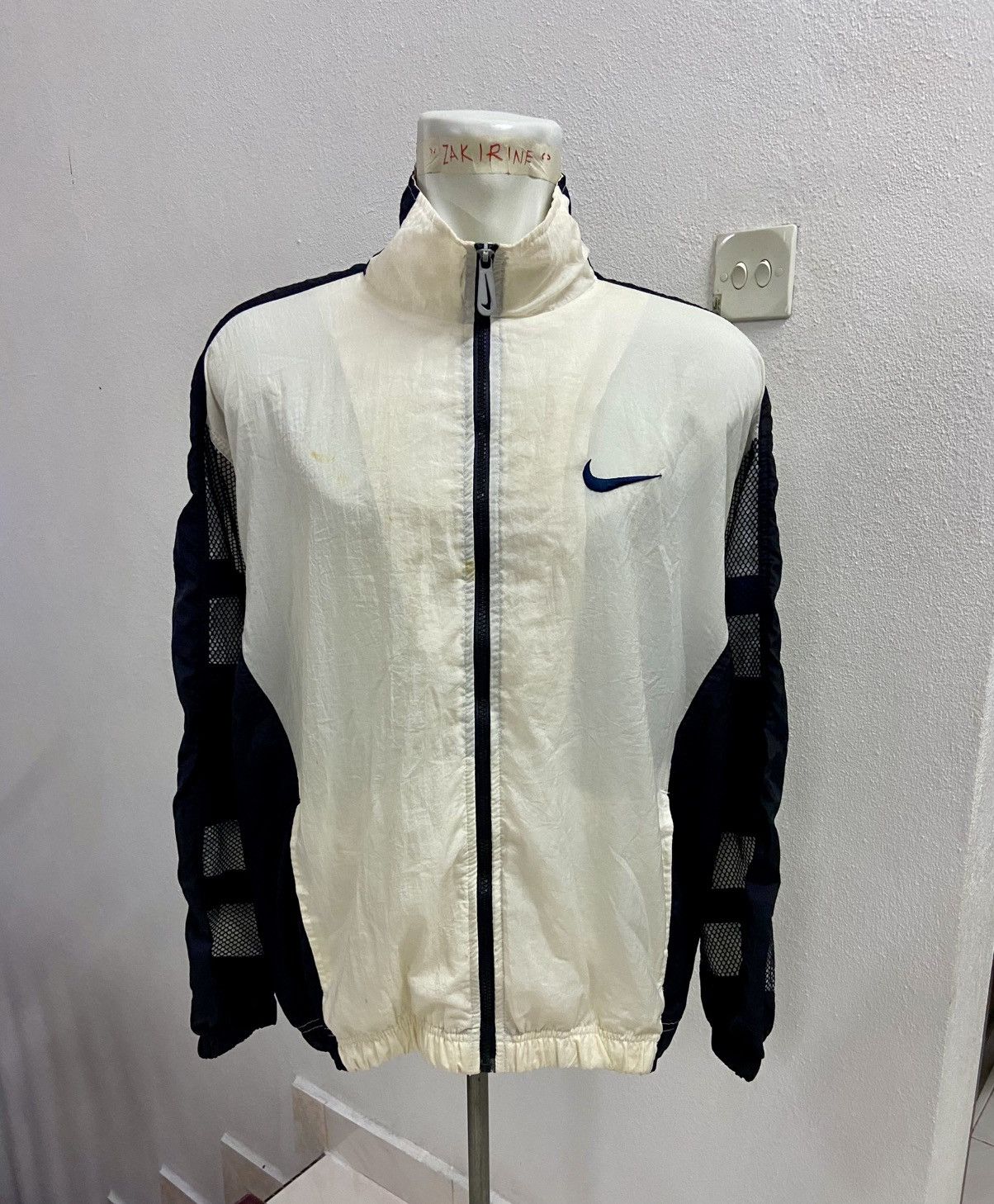 Nike × Vintage VINTAGE 90's NIKE AIR UPTEMPO WINDBREAKER Size US L / EU 52-54 / 3 - 3 Thumbnail
