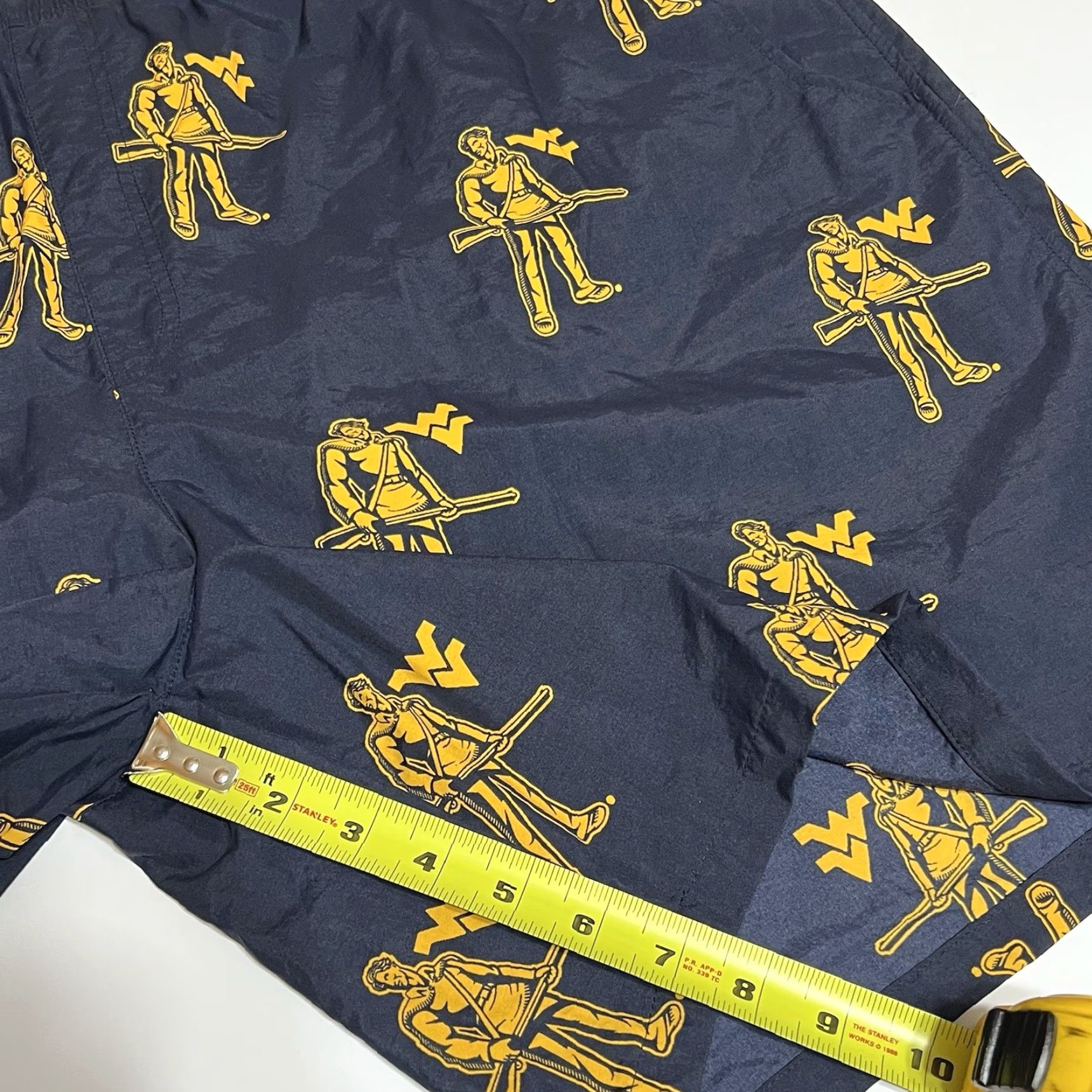Vintage Columbia PFG Swim Trunks West Virginia Mountaineers Mens 3X Lined Short WVU Blue Beach Outdoor Trunks Mens Size US 39 - 5 Thumbnail